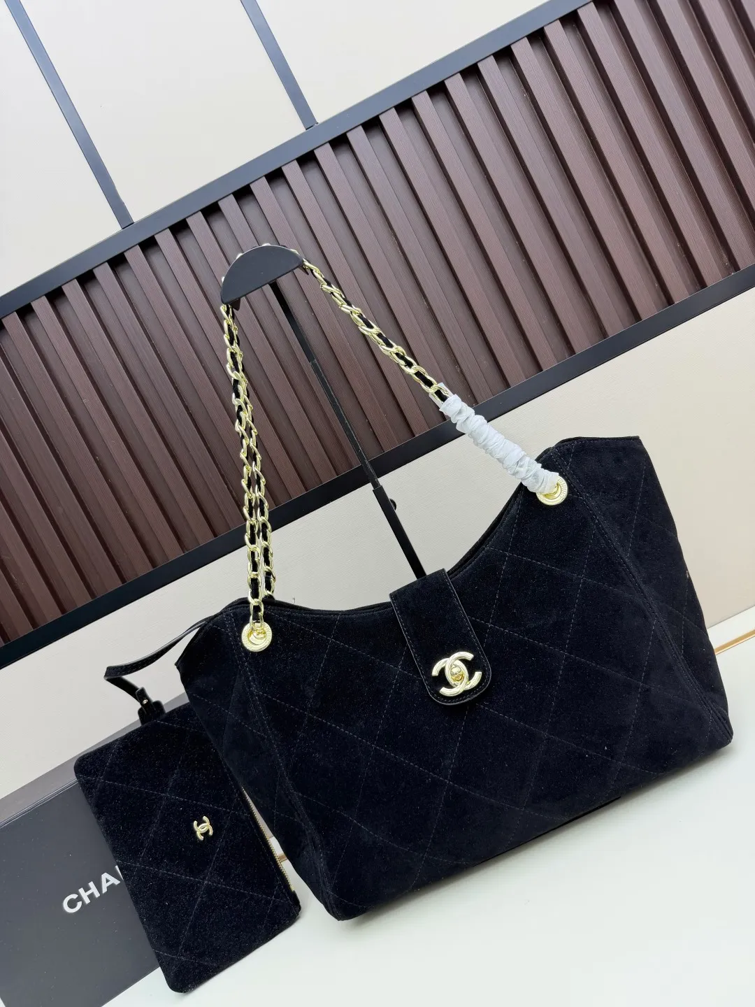 All Categories Chanel Women's Bags (Chanel) Chanel 2069