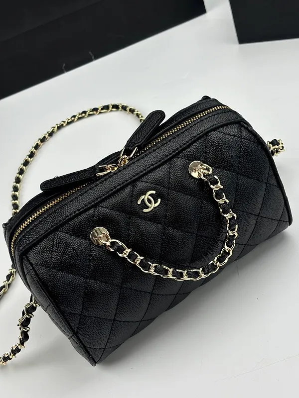 All Categories Official Website "Brand Women's Bags" Women's Bags 💙 Chanel 2026 Official Website CHANEL Crossbody Bag
