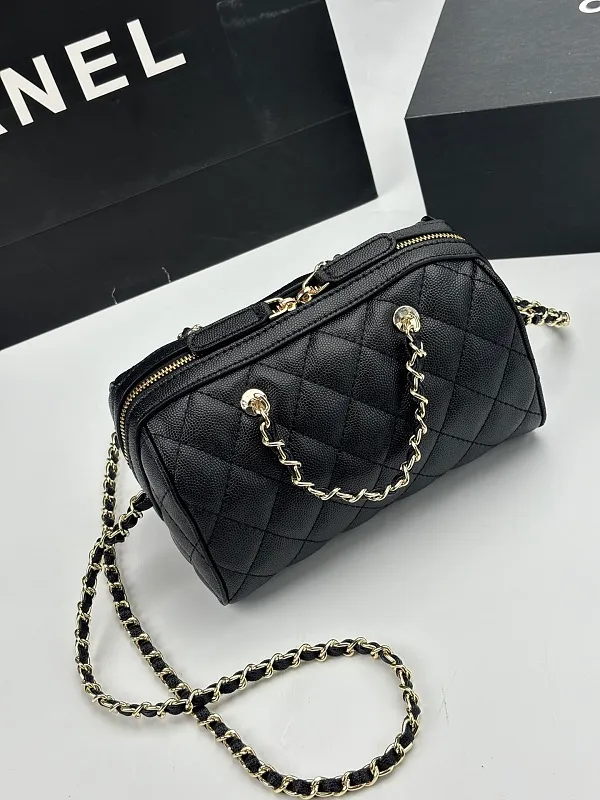 All Categories Official Website "Brand Women's Bags" Women's Bags 💙 Chanel 2026 Official Website CHANEL Crossbody Bag