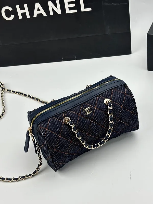 All Categories Official Website "Brand Women's Bags" Women's Bags 💙 Chanel 2026 Official Website CHANEL Crossbody Bag
