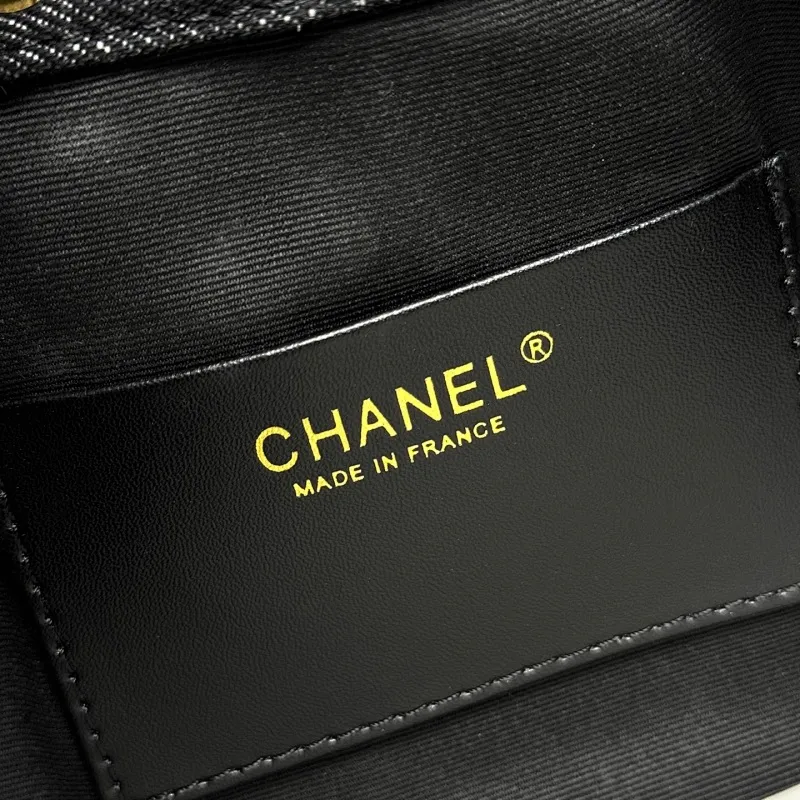 All Categories Official Website "Brand Women's Bags" Women's Bags 💙 Chanel 2026 Official Website CHANEL Crossbody Bag
