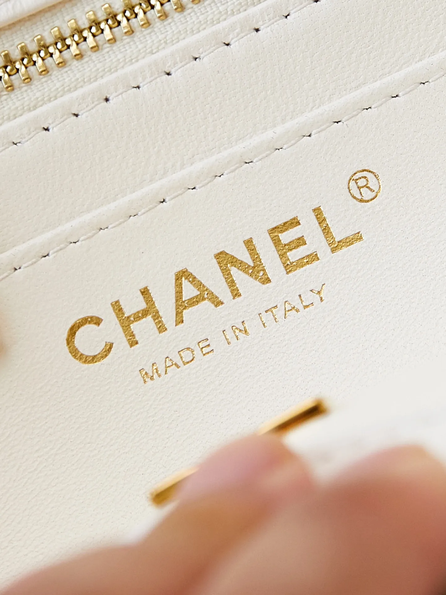 All Categories Chanel Women's Bags 2 (Chanel) Chanel Original AS5001