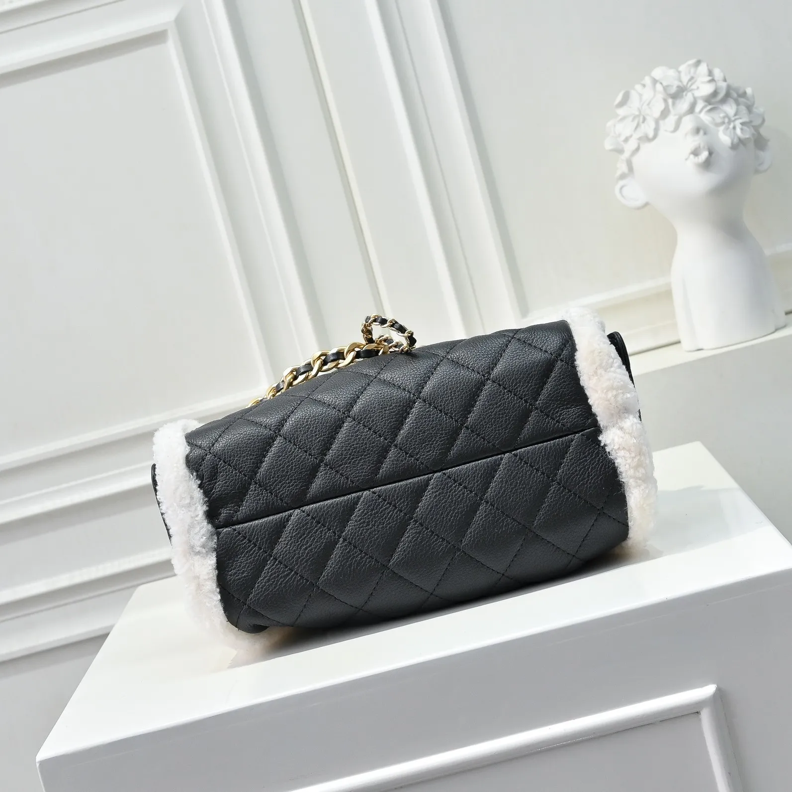 All Categories Official Website "Brand Women's Bags" Women's Bags 💙 Chanel 2025 New CHANEL Crossbody Bag