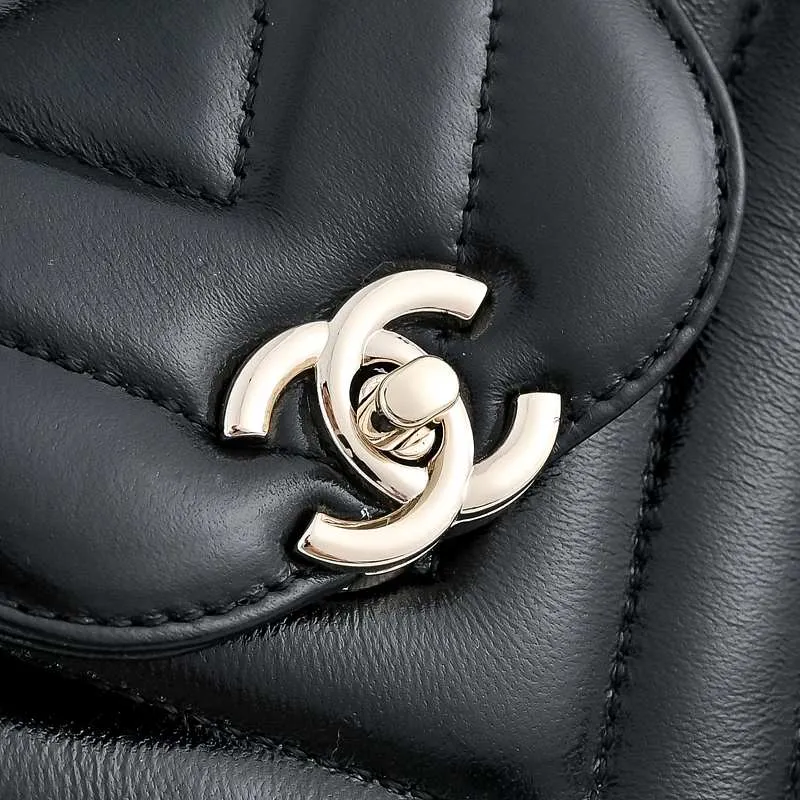 All Categories Official Website "Brand Women's Bags" Women's Bags 💙 Chanel 2026 Official Website CHANEL Crossbody Bag