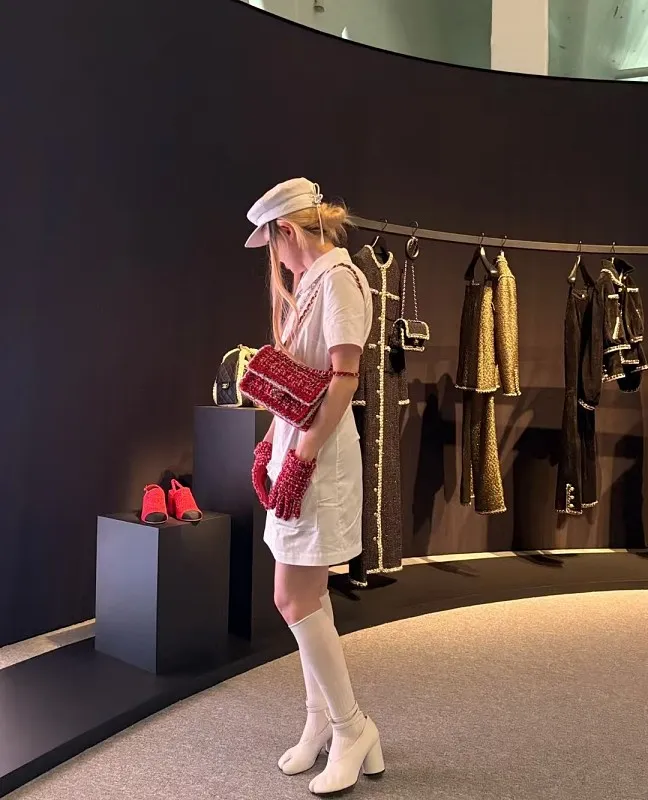 All Categories Chanel Women's Bags (Chanel) Chanel 25C