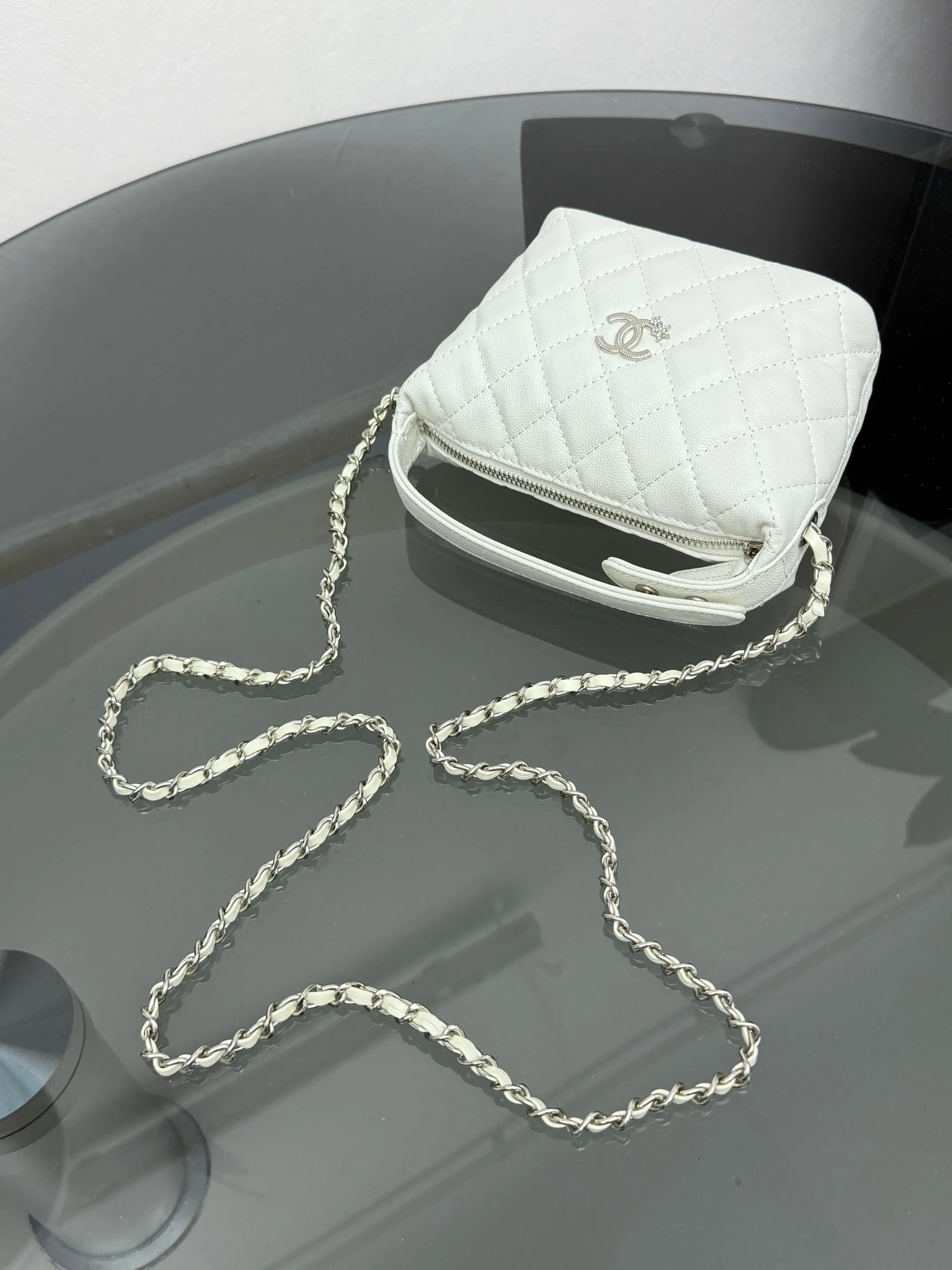 All Categories Chanel Women's Bags (Chanel) Chanel 687