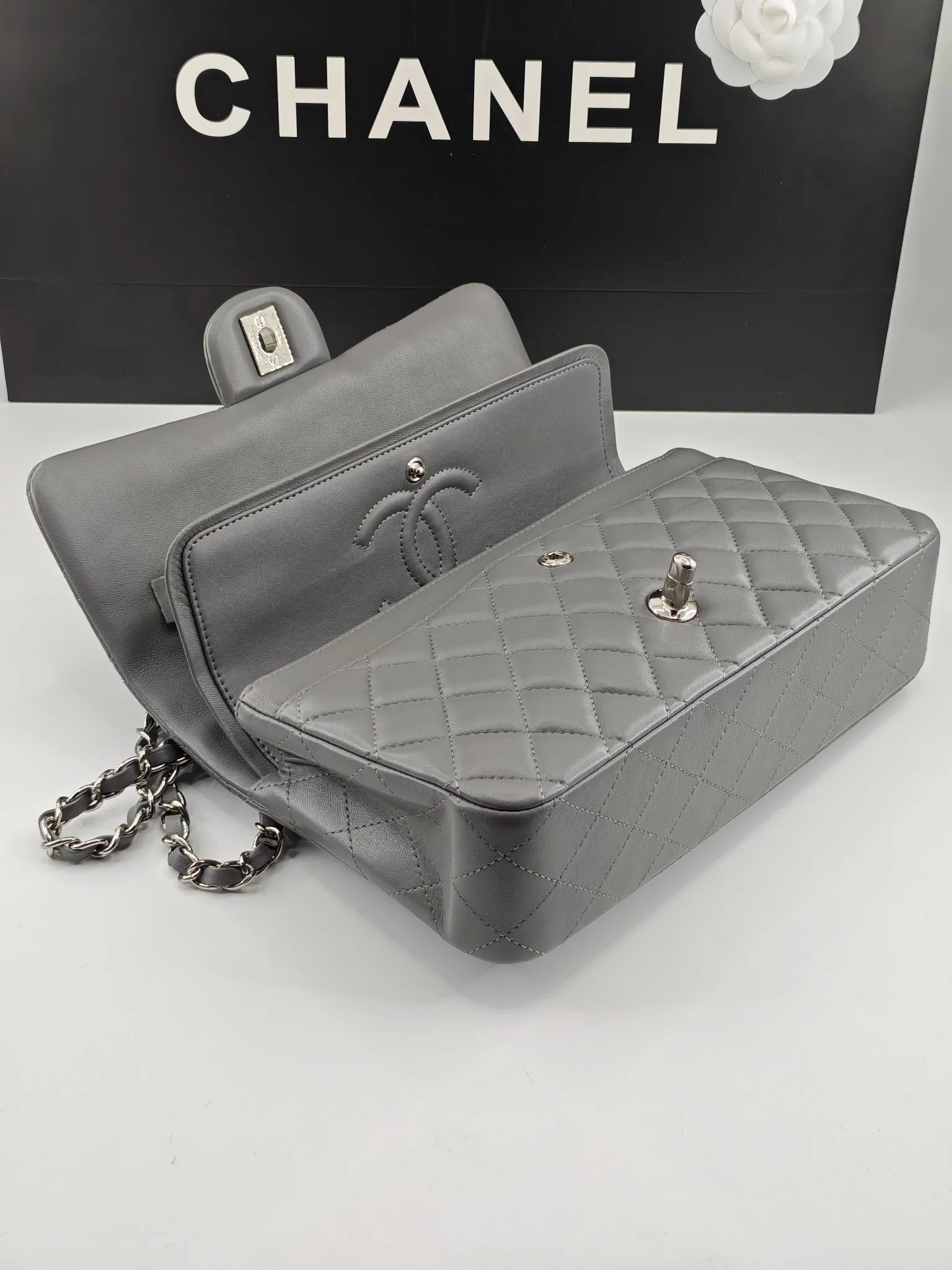 All Categories Chanel Women's Bag 2 (Chanel) Chanel Chip Version A01112