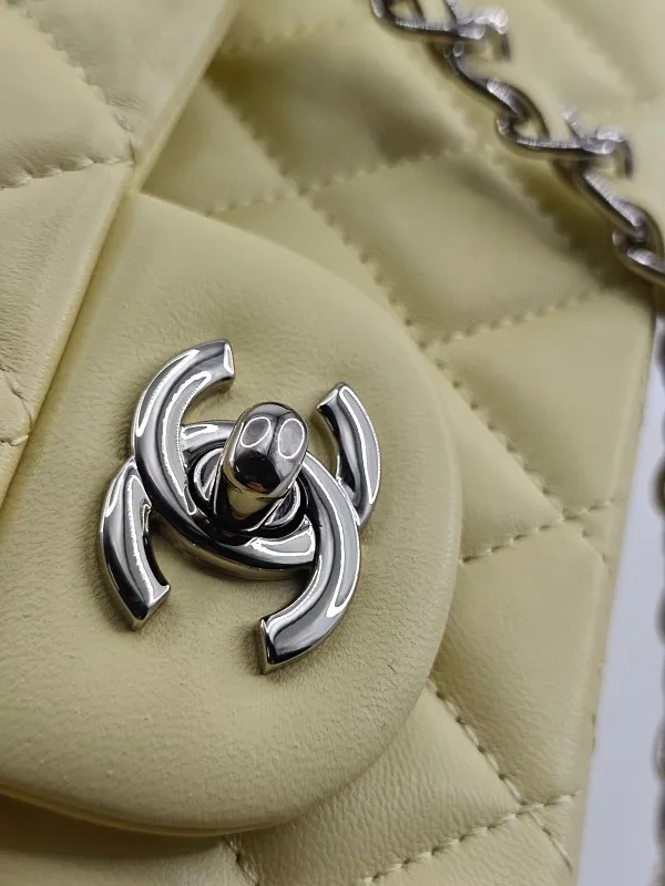 All Categories Chanel Women's Bag 2 (Chanel) Chanel Chip Version A01112