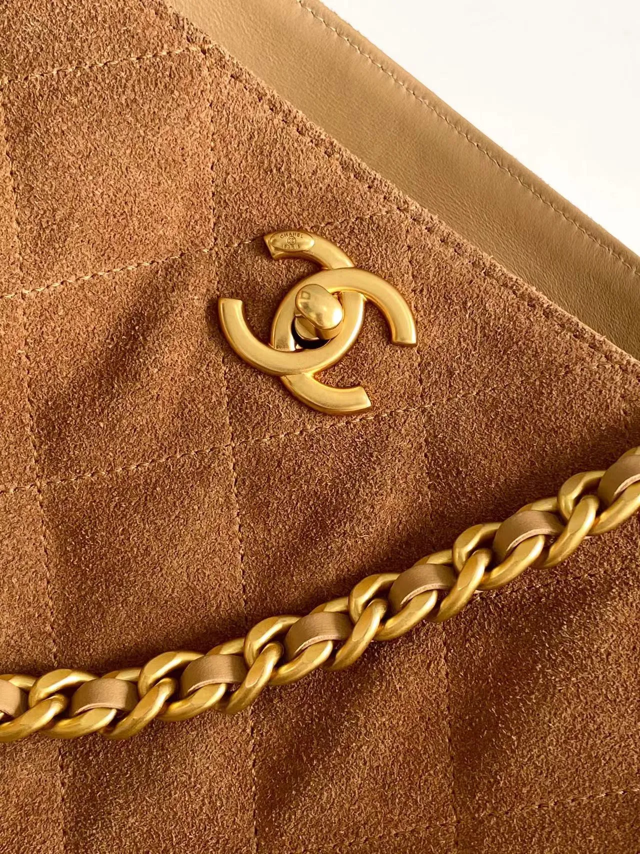 All Categories Chanel Women's Bags 2 (Chanel) Chanel Original AS5303