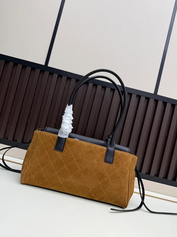 All Categories Chanel Women's Bags (Chanel) Chanel 022