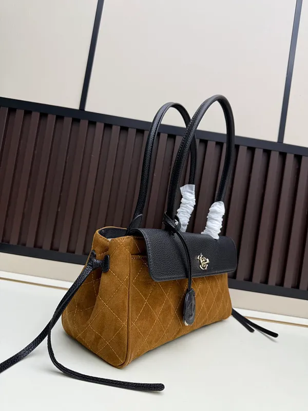 All Categories Chanel Women's Bags (Chanel) Chanel 022