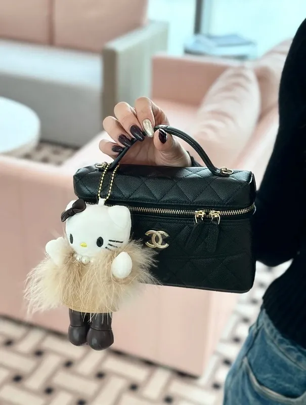 All Categories Chanel Women's Bags 2 (Chanel) Chanel Original Order AP4407