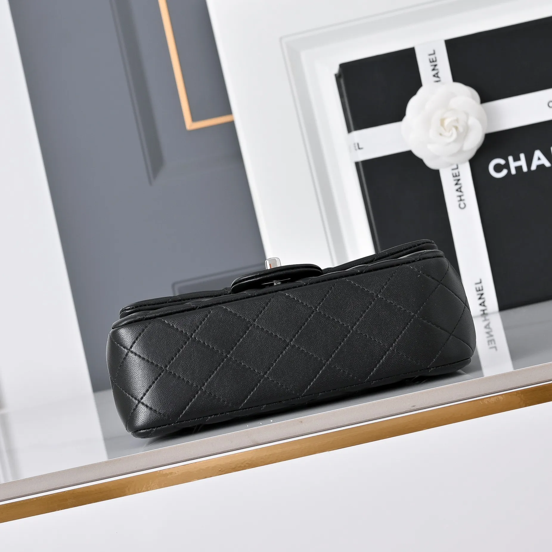 All Categories Chanel Women's Bags 2 (Chanel) Chanel Original Order A69900 Black Sheep
