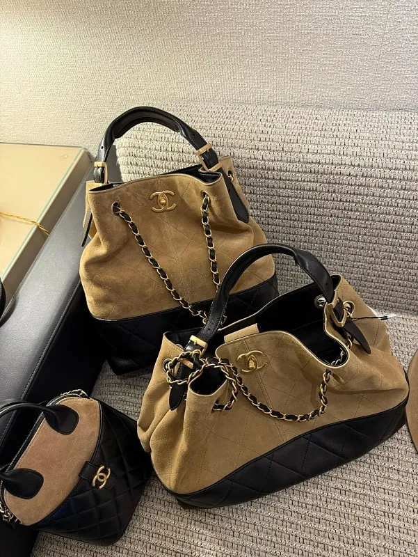 All Categories Chanel Women's Bags 2 (Chanel) Chanel AS5636