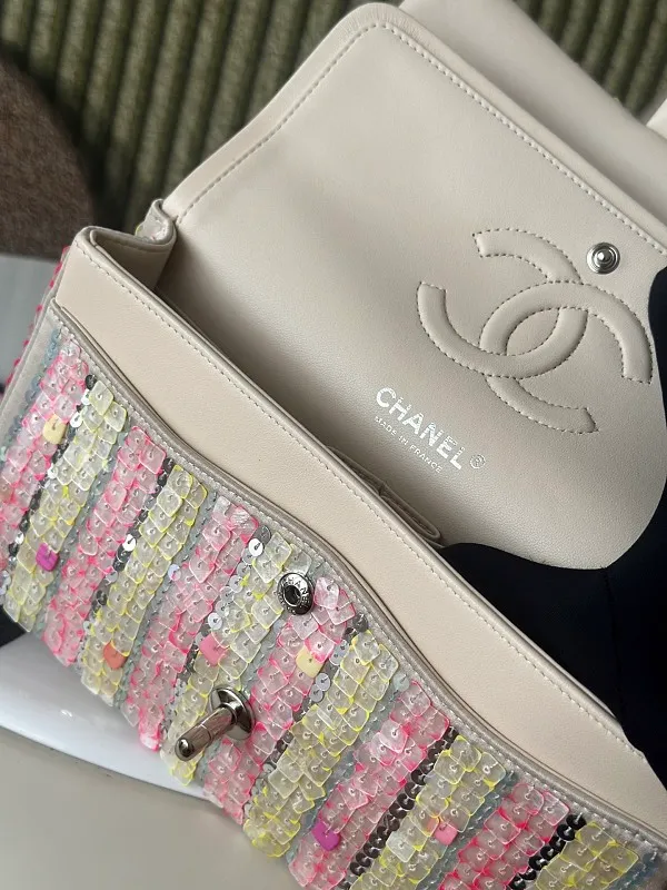 All Categories Chanel Women's Bag 2 (Chanel) Chanel 25c