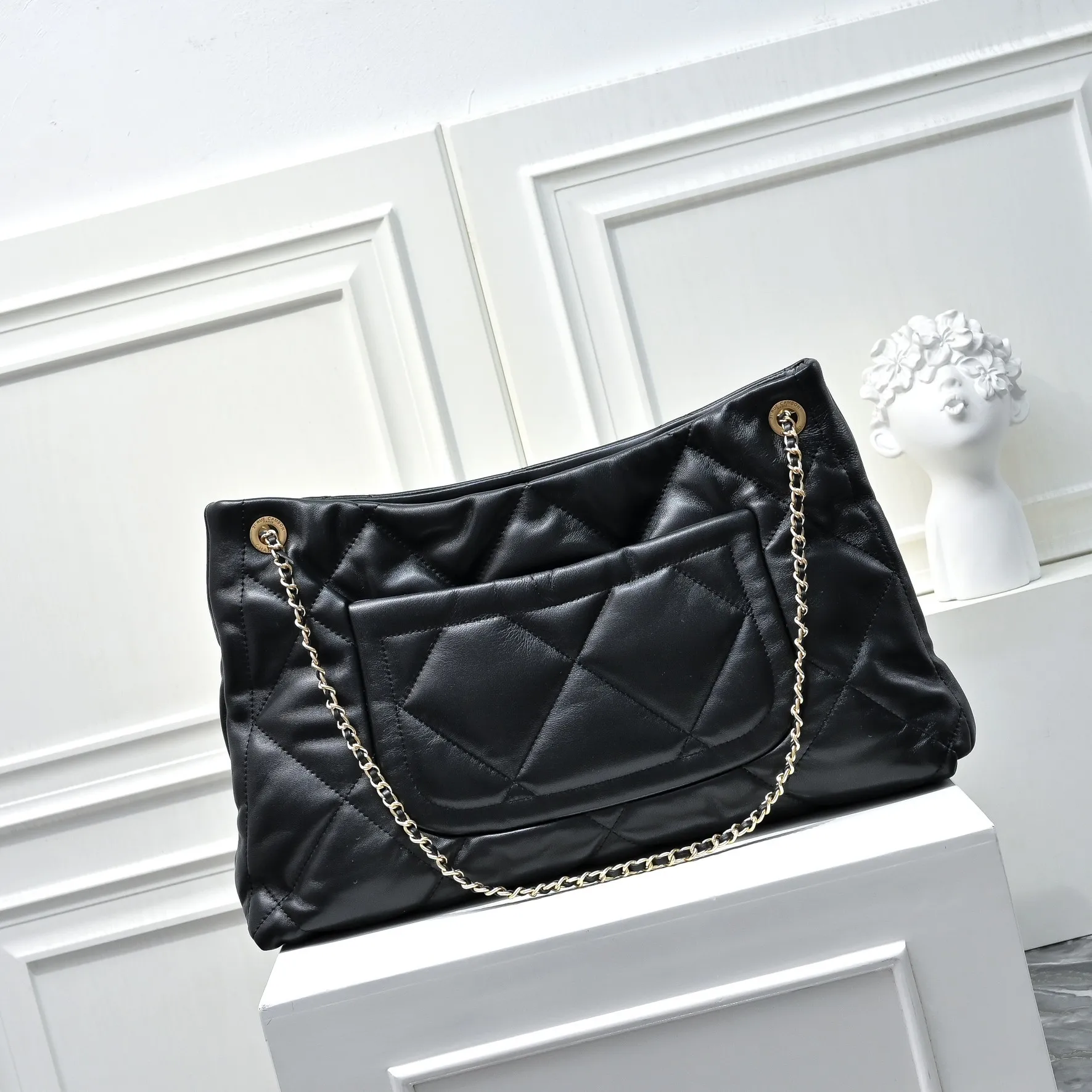All Categories Official Website "Brand Women's Bags" Women's Bags 💙 Chanel 2025 New CHANEL Crossbody Bag