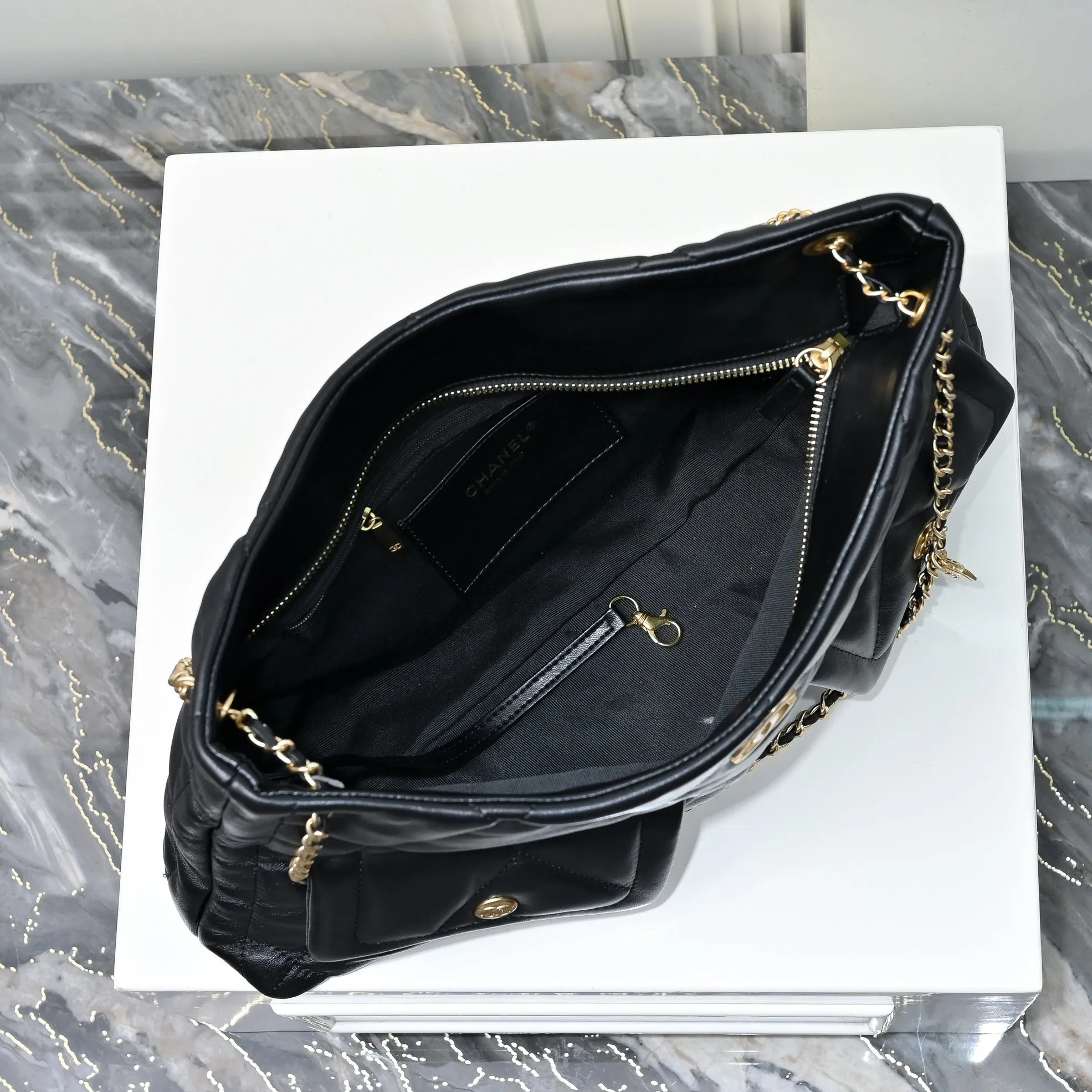 All Categories Official Website "Brand Women's Bags" Women's Bags 💙 Chanel 2025 New CHANEL Crossbody Bag