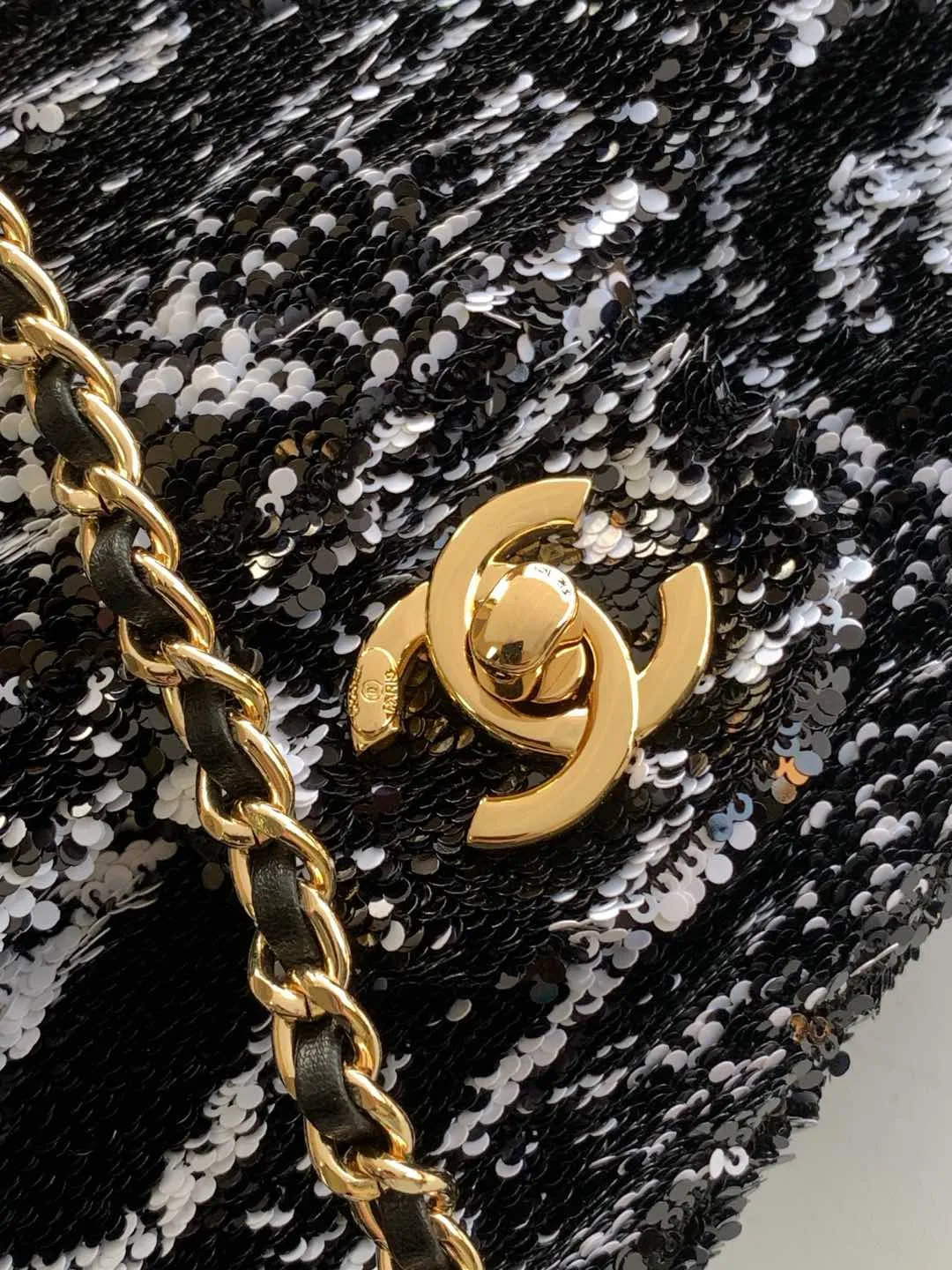 All Categories Chanel Women's Bags 2 (Chanel) Chanel Original Order AS4561