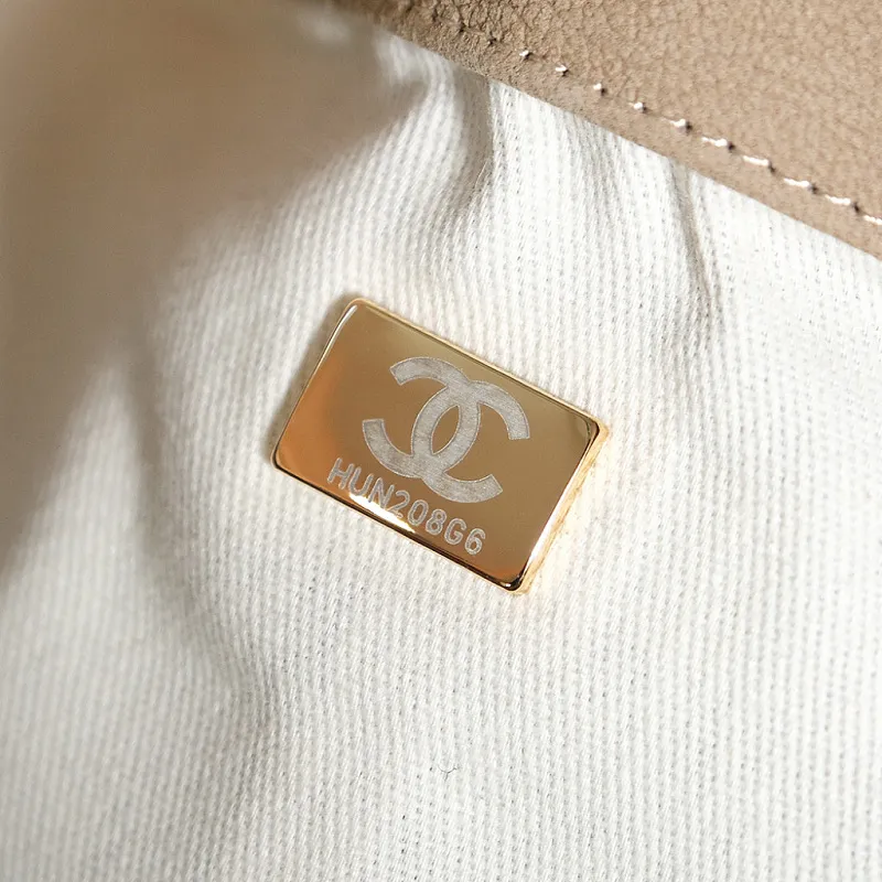 All Categories Chanel Women's Bags (Chanel) Chanel 211