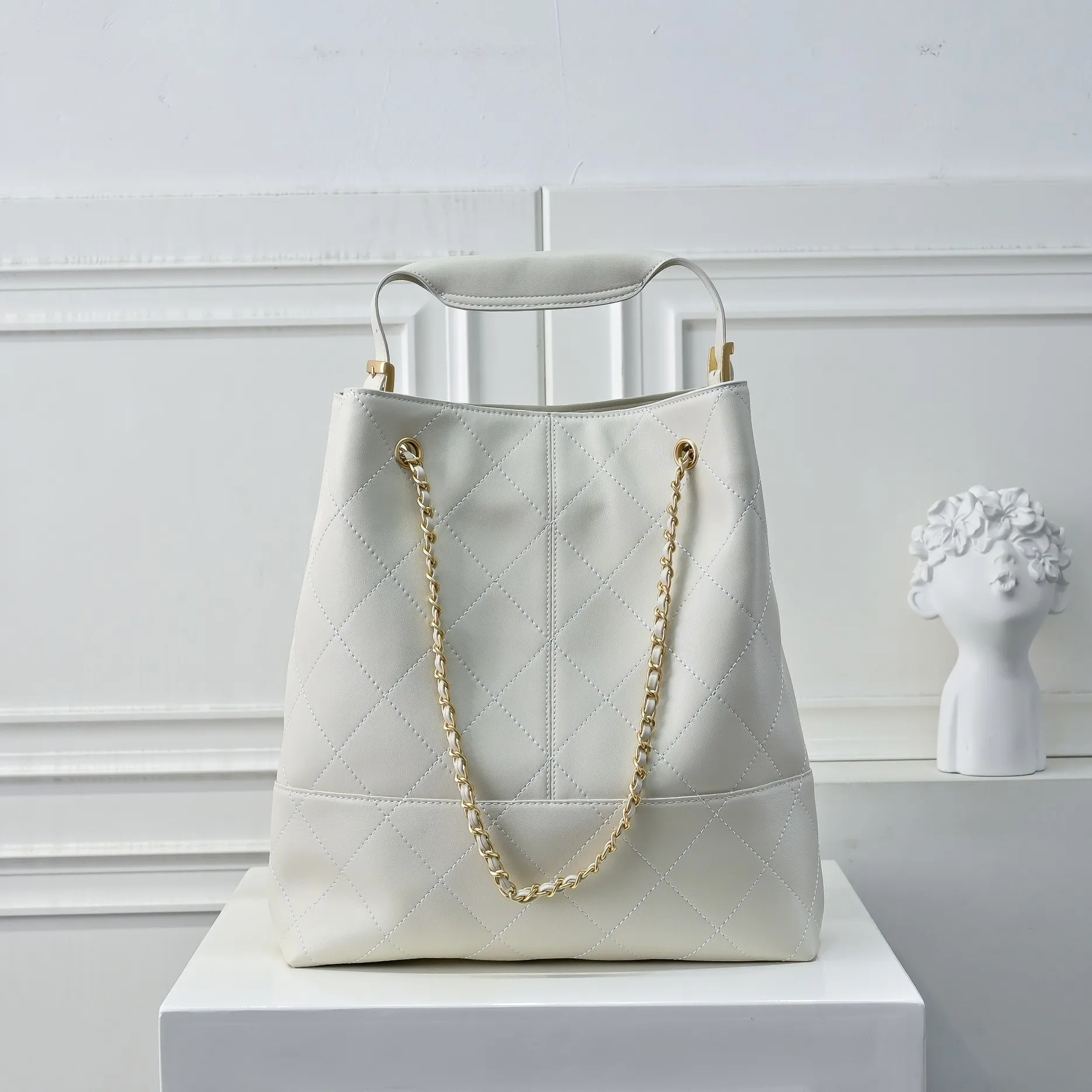 All Categories Official Website "Brand Women's Bags" Women's Bags 💙 Chanel 2025 New CHANEL Crossbody Bag