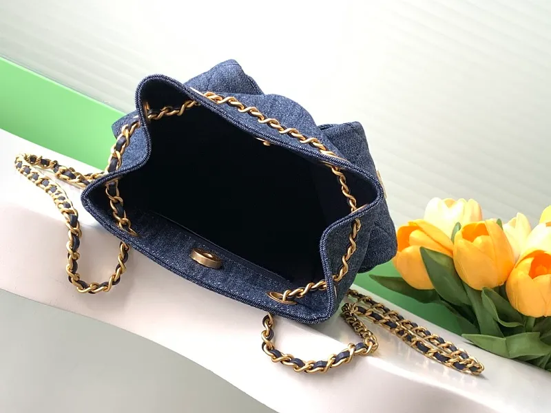 All Categories Chanel Women's Bags 2 (Chanel) Chanel Original AS5310