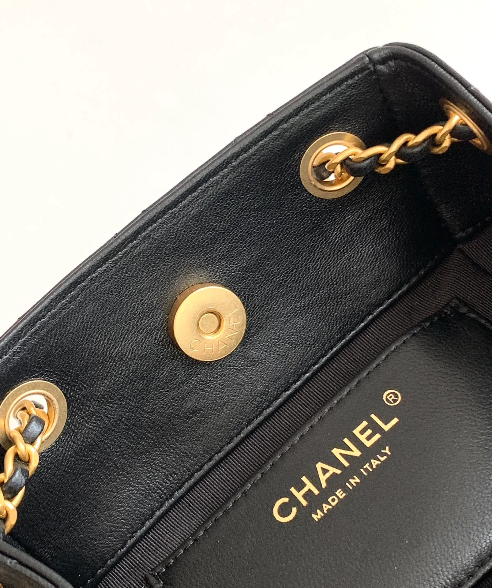 All Categories Chanel Women's Bags 2 (Chanel) Chanel Original AS5310