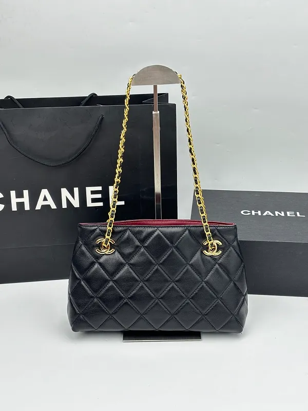 All Categories Official Website "Brand Women's Bags" Women's Bags 💙 Chanel 2026 Official Website CHANEL Crossbody Bag