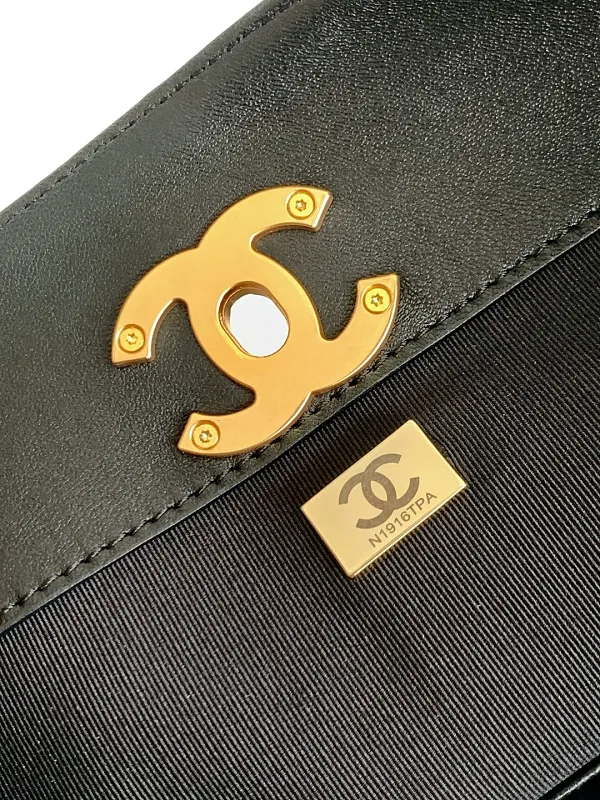 All Categories Chanel Women's Bags 2 (Chanel) Chanel Original AS563