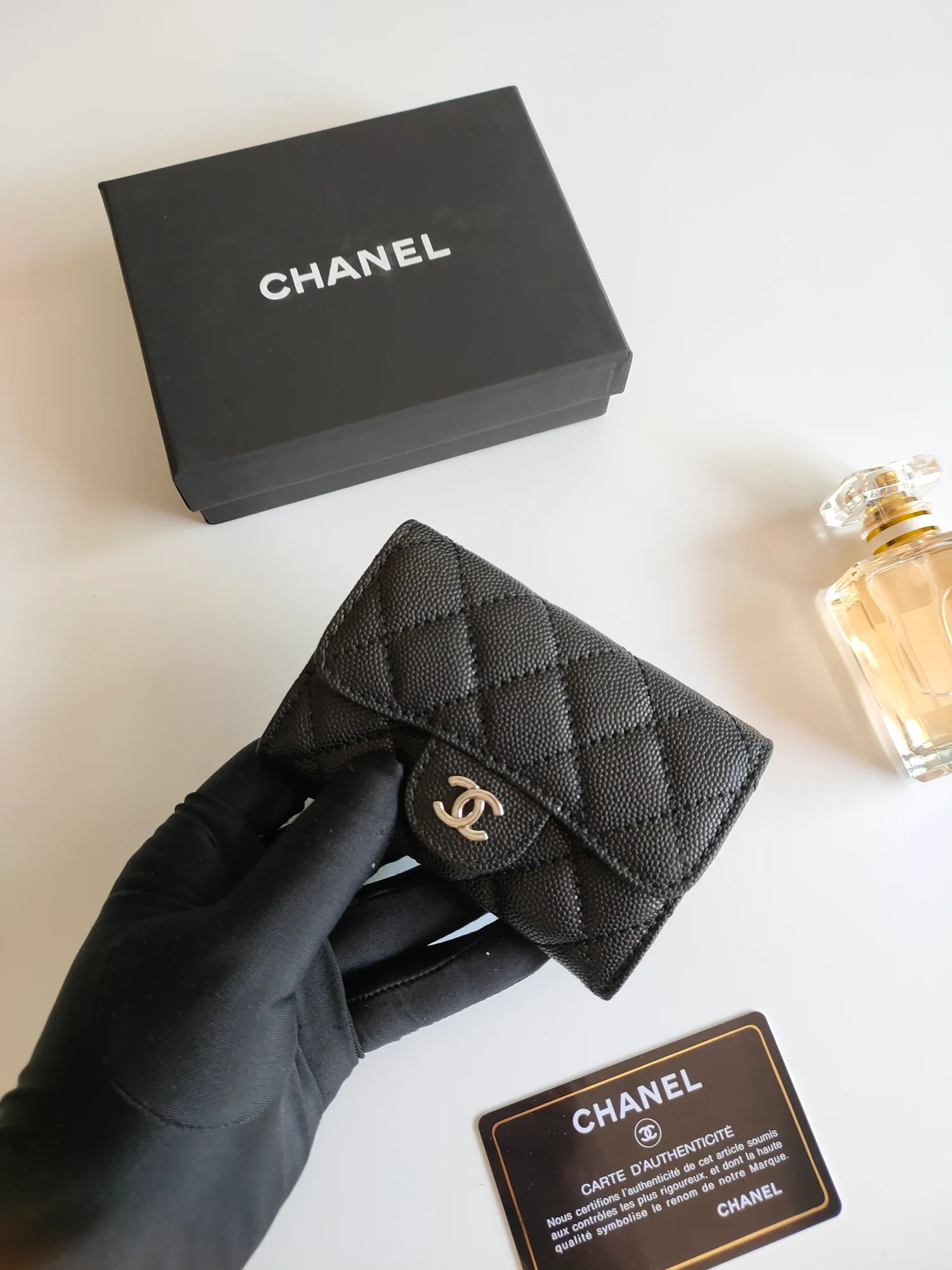 ￥110 CHANEL Chanel classic flap card holder. Imported sheepskin and caviar cowhide, card holder and coin purse integrated, with slip pocket on the back, model number: AP448, size: 7.5 × 11.3 × 2.1 cm