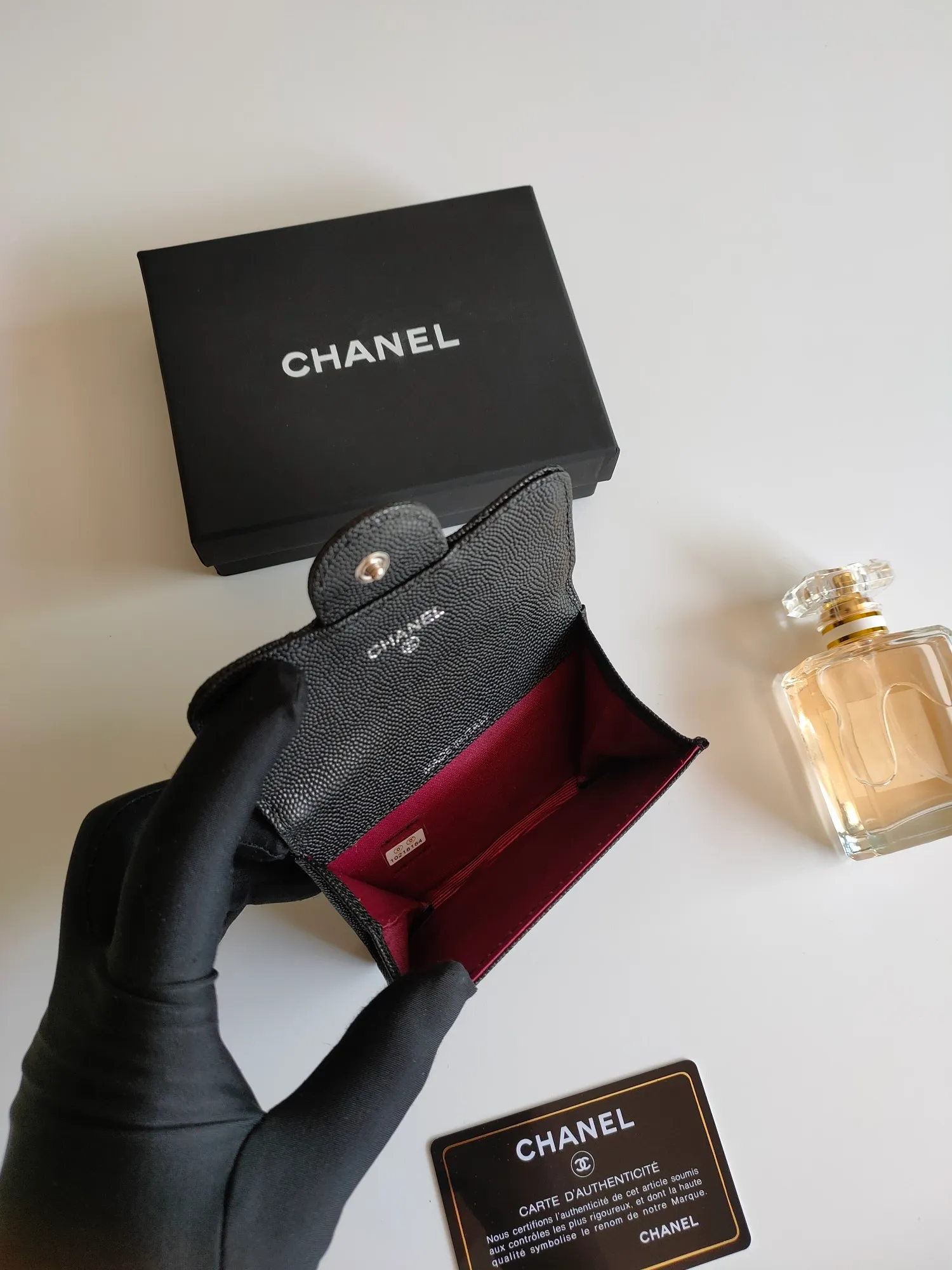 ￥110 CHANEL Chanel classic flap card holder. Imported sheepskin and caviar cowhide, card holder and coin purse integrated, with slip pocket on the back, model number: AP448, size: 7.5 × 11.3 × 2.1 cm