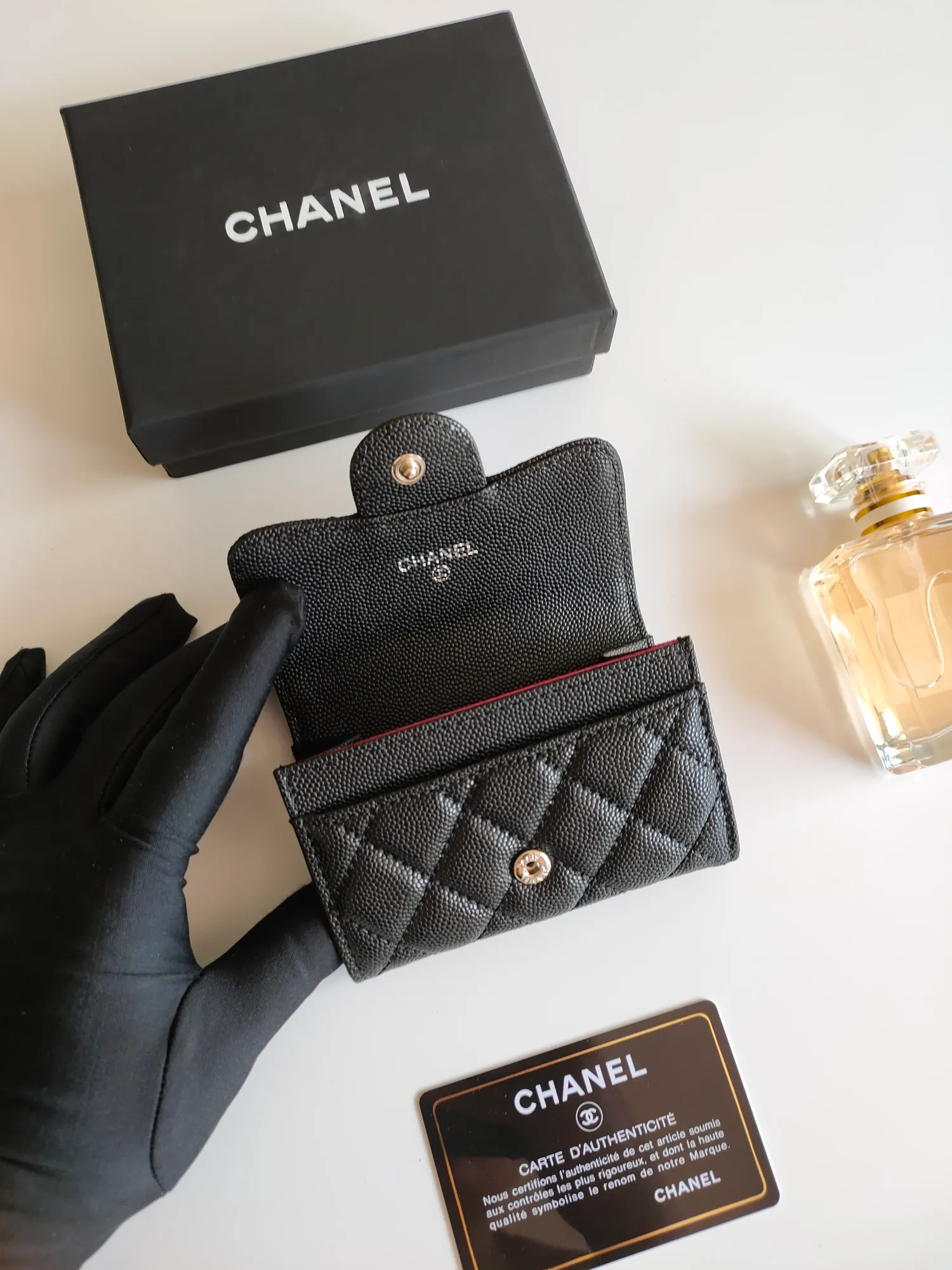 ￥110 CHANEL Chanel classic flap card holder. Imported sheepskin and caviar cowhide, card holder and coin purse integrated, with slip pocket on the back, model number: AP448, size: 7.5 × 11.3 × 2.1 cm