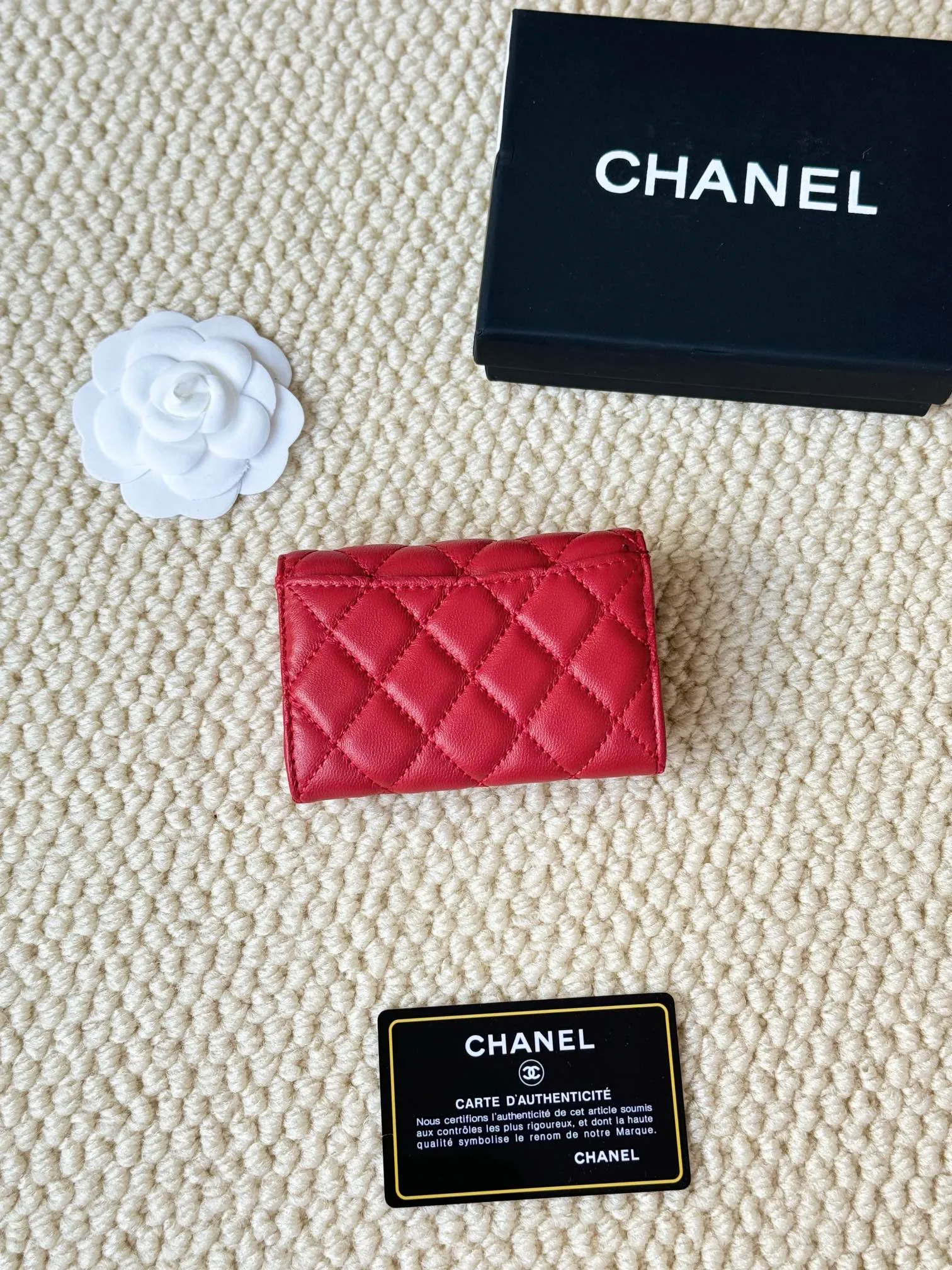 💰120 chanel lambskin model number: AP458 The most classic card holder, coin purse, Chanel classic flap card holder. Sheepskin series card holder and coin purse in one, with slip pocket on the back. Size: 7.5 × 11.3 × 2.1 cm