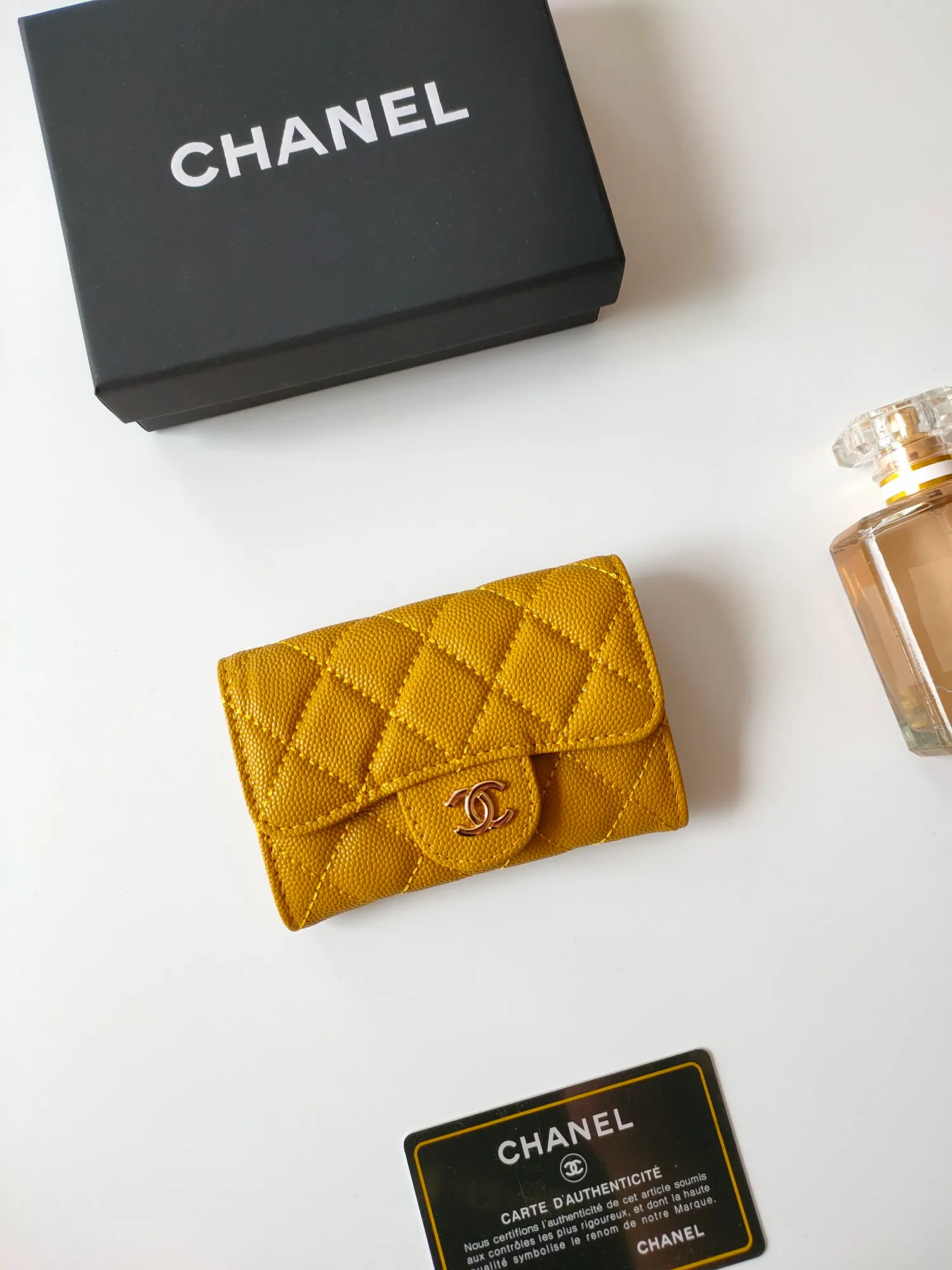 ￥110 CHANEL Chanel classic flap card holder. Imported sheepskin and caviar cowhide, card holder and coin purse integrated, with slip pocket on the back, model number: AP448, size: 7.5 × 11.3 × 2.1 cm