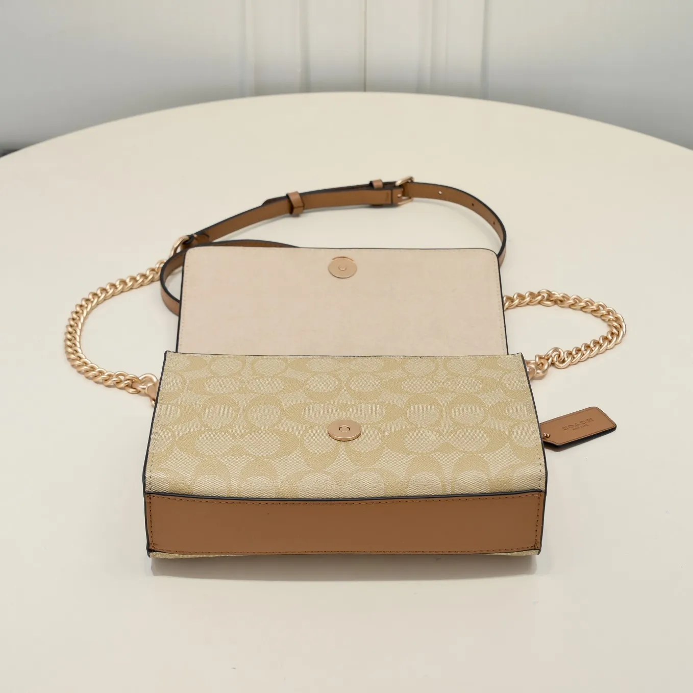 Style number CP66 Size: 21.5*13*5cm
