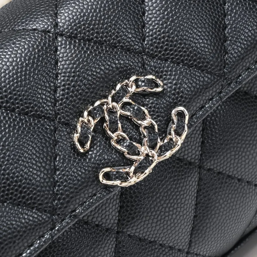 💰360￥Chane1🔍23p Chanel Dark Horse Kelly long handle bag 🤍Model: 9100 💕Material: Lychee cowhide 💎Super authentic, long shape, can hold mobile phone, easy to use, no matter hand drawn or diagonal, it is easy to see oDark Horse?⚜️Come and get it 🌷size: 19x10x4.5cm