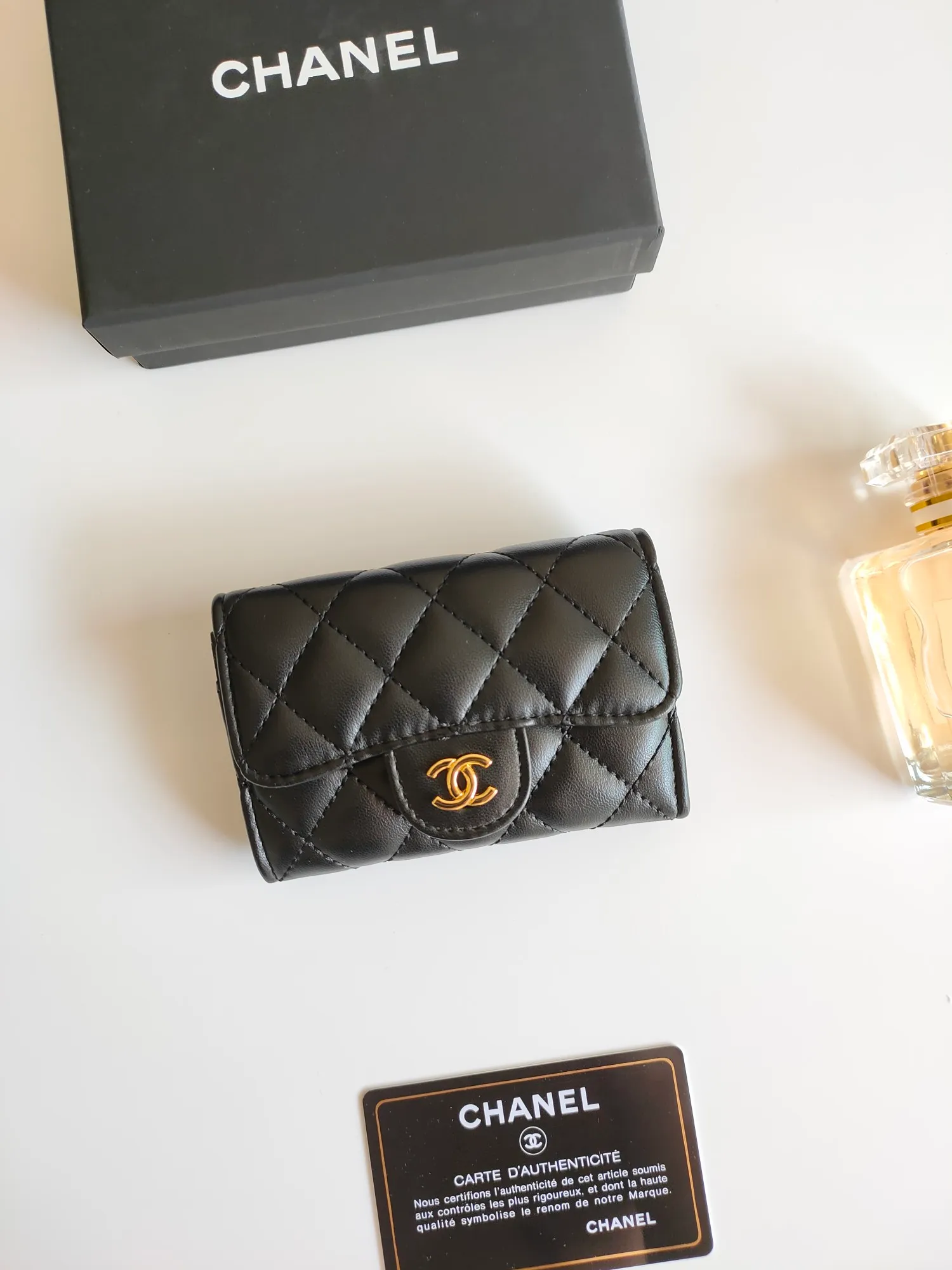 ￥110 CHANEL Chanel classic flap card holder. Imported sheepskin and caviar cowhide, card holder and coin purse integrated, with slip pocket on the back, model number: AP448, size: 7.5 × 11.3 × 2.1 cm