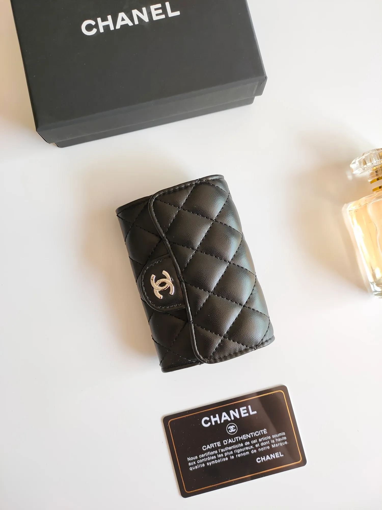 ￥110 CHANEL Chanel classic flap card holder. Imported sheepskin and caviar cowhide, card holder and coin purse integrated, with slip pocket on the back, model number: AP448, size: 7.5 × 11.3 × 2.1 cm