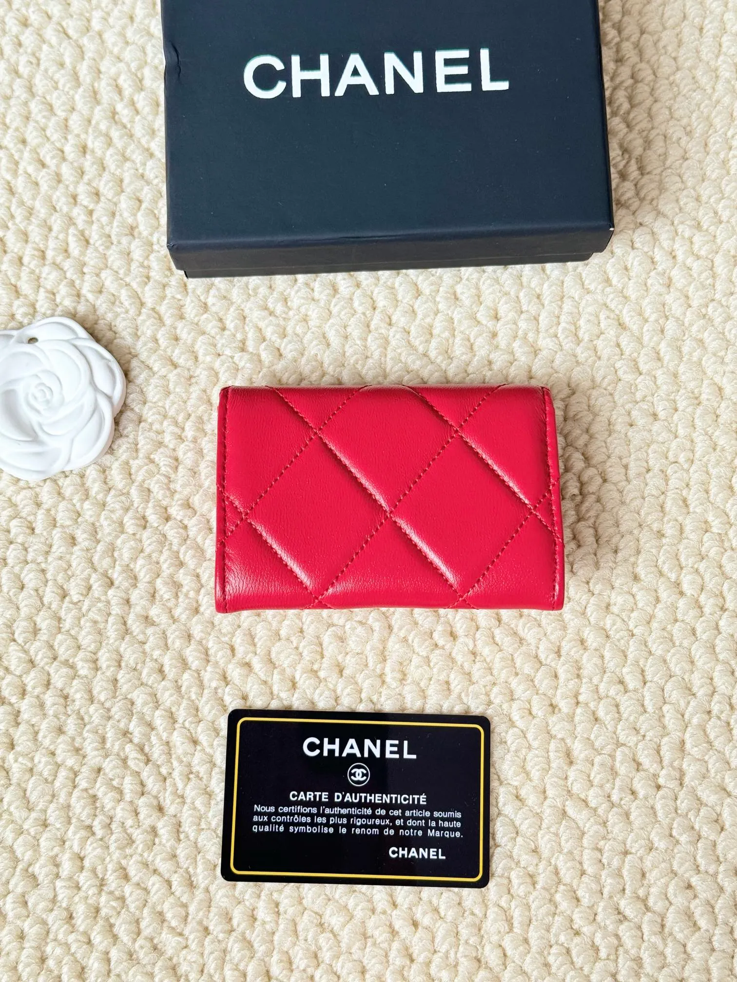 💰130 model number AP3610 CHANEL new flap coin purse. This year’s latest logo is paired with rhombus, lambskin and retro hardware... This card holder has a large capacity. It can hold about 1,000 yuan at a 20% discount of 100 yuan, and it can also hold 2.3 cards, which is very practical! Size 11*8.5*3cm