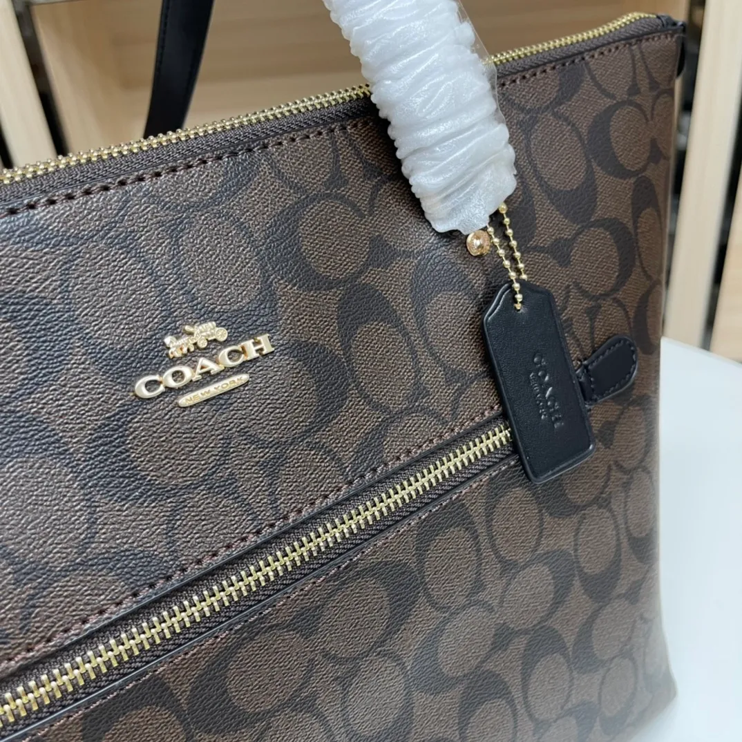 Top original order p420💰coach/Coach new model 79609, the upper body effect is super good, women's pvc single shoulder casual trendy women's bag tote bag, size 32.28.13,