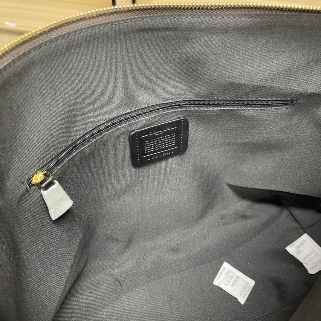 Top original order p420💰coach/Coach new model 79609, the upper body effect is super good, women's pvc single shoulder casual trendy women's bag tote bag, size 32.28.13,