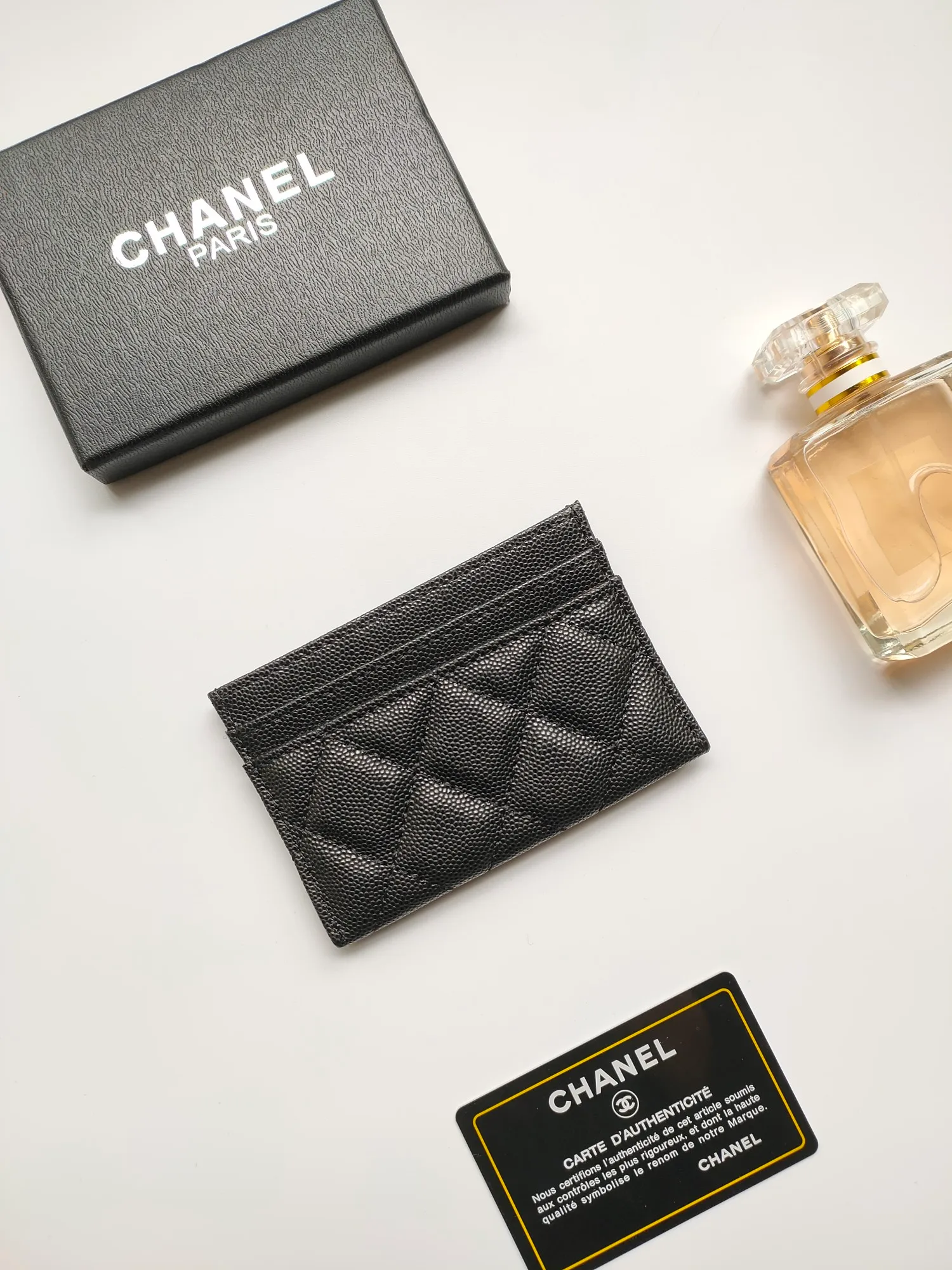 💰110 CHANEL Chanel counter new card holder👍Model number: AP5494 Size: 7.5 × 11.2 × 0.5 cm 😍😍Fine workmanship and high-end quality