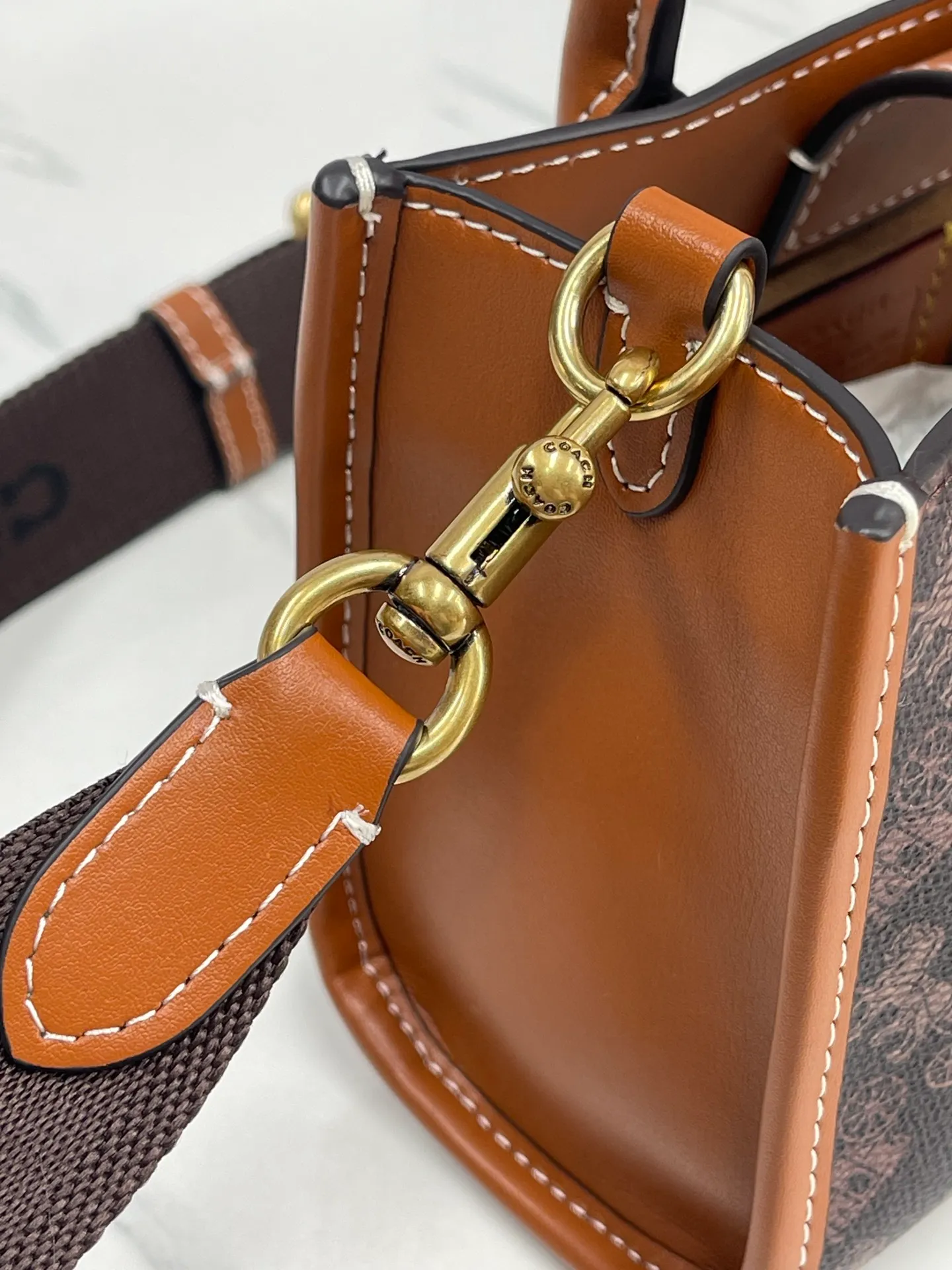 Top original order p420💰coach/Coach new small size model CT890/CT891 counter new ACE carriage pattern women's tote bag single shoulder crossbody handheld tote bag double shoulder strap design size: 18·13·8