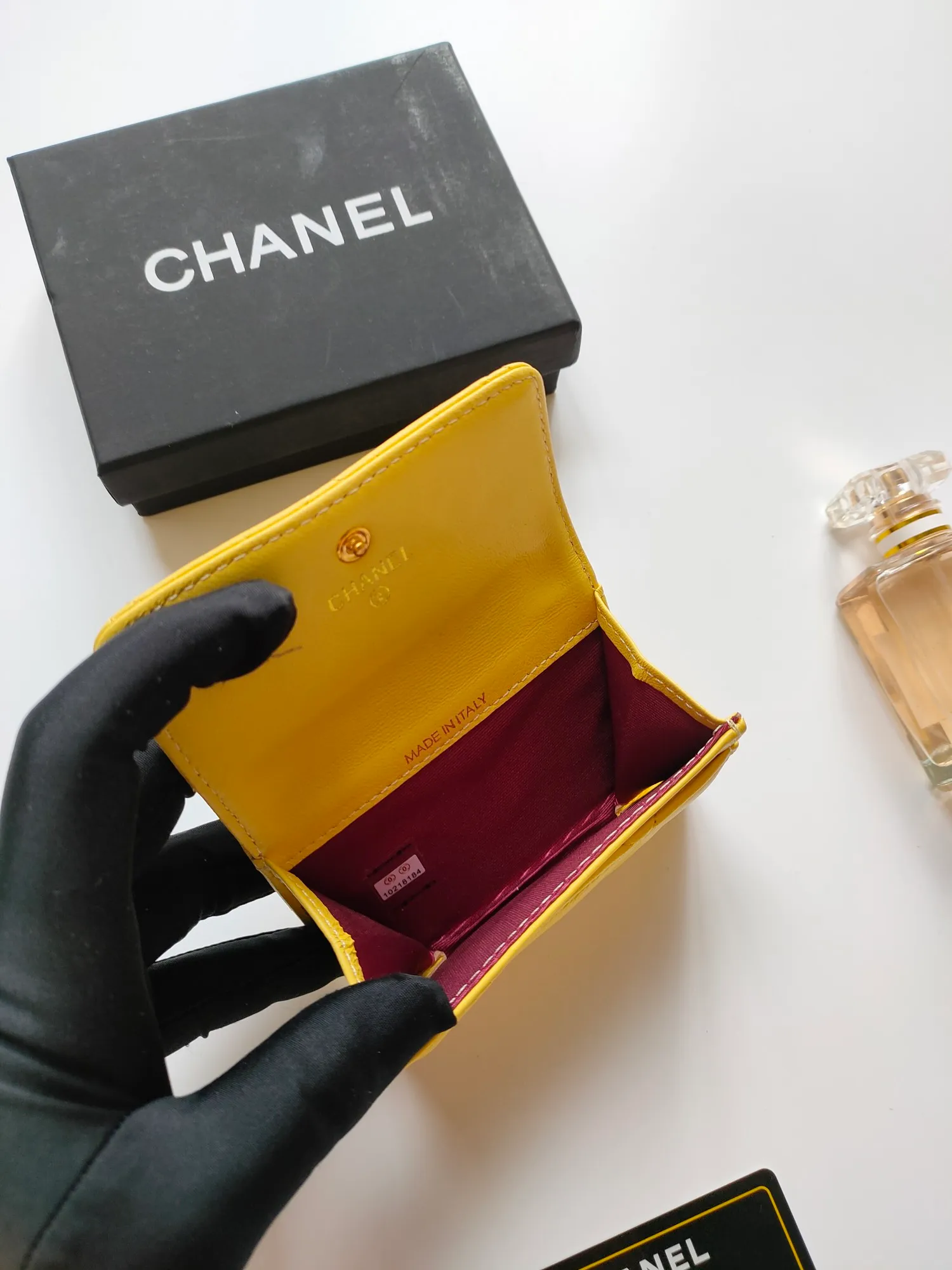 💰140💰CHANEL New Flap Coin Purse [Color][Color][Color] This year’s latest logo is matched with a large rhombus, using imported lambskin and retro hardware...❤️This card holder has a large capacity. It can hold about 1,000 yuan at a 20% discount of 100 yuan, and it can also hold 2.3 cards. ❤️❤️❤️It is very practical! Model number AP3600 size 11*8.5*3cm