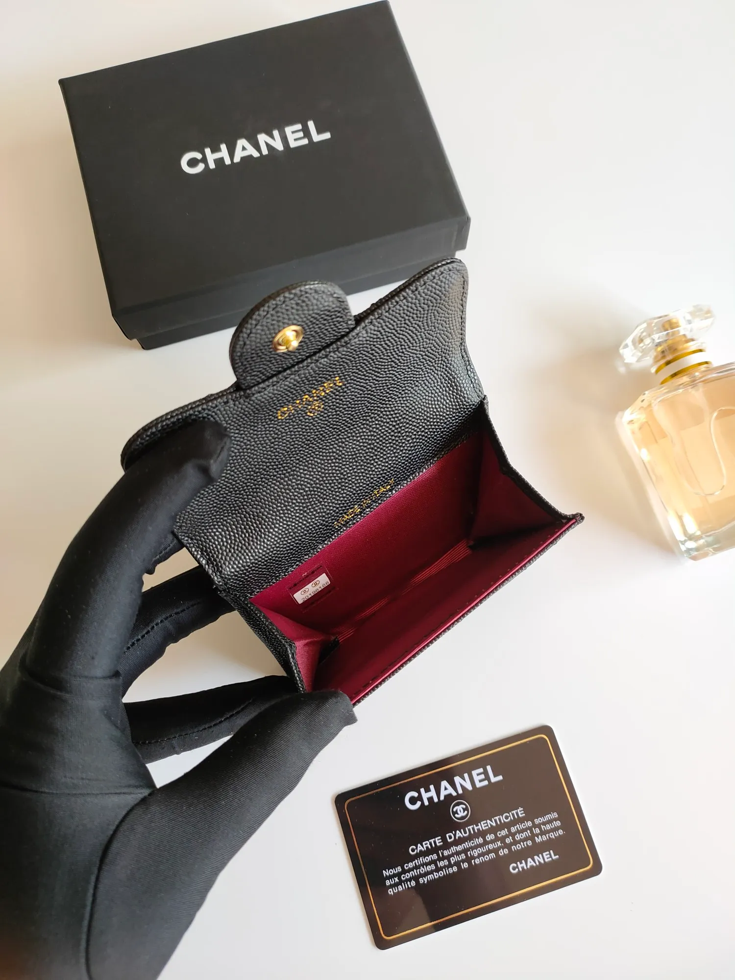 ￥110 CHANEL Chanel classic flap card holder. Imported sheepskin and caviar cowhide, card holder and coin purse integrated, with slip pocket on the back, model number: AP448, size: 7.5 × 11.3 × 2.1 cm
