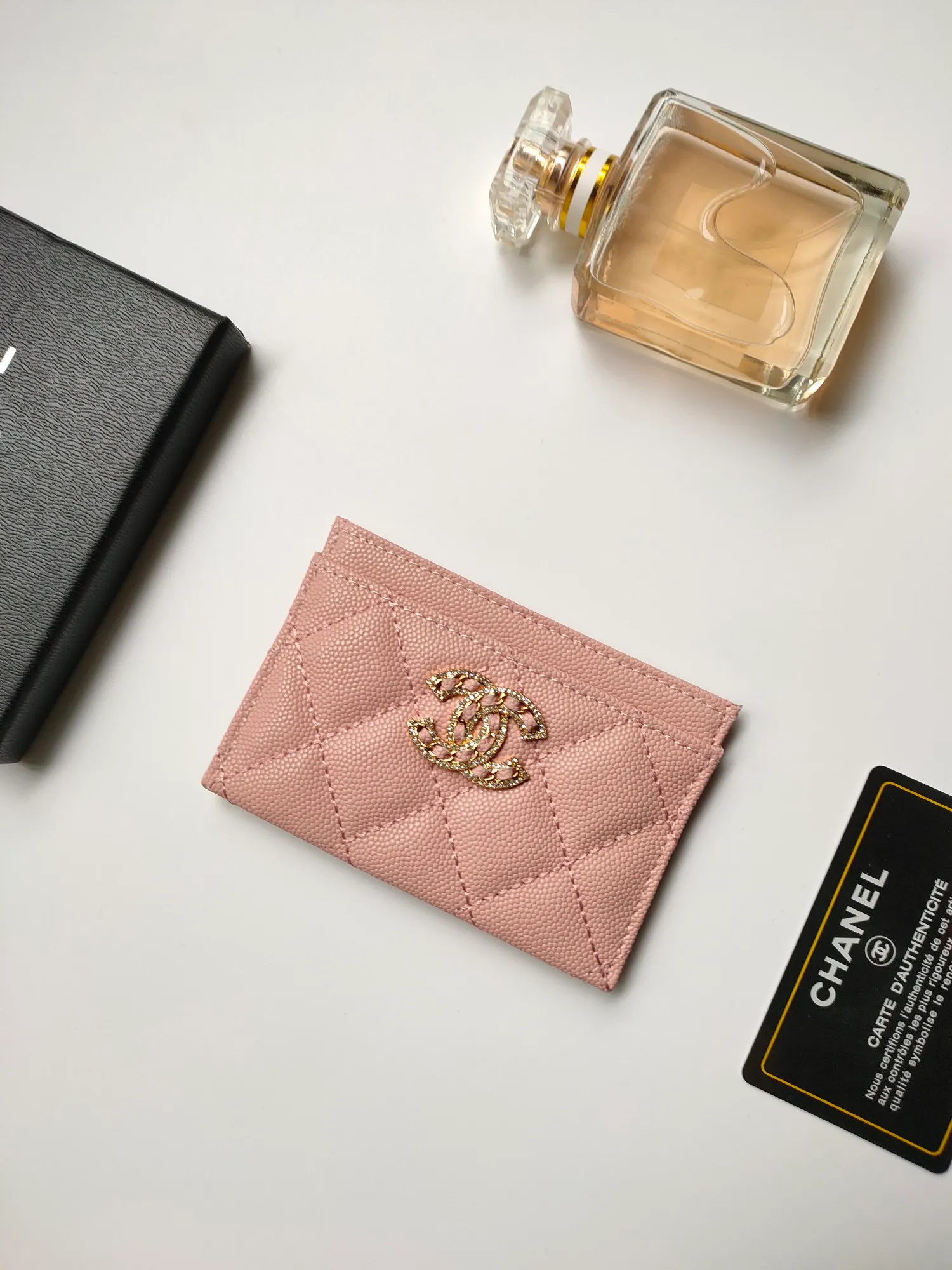 💰130 CHANEL Chanel counter new card holder👍Model number: AP5494 Size: 7.5 × 11.2 × 0.5 cm 😍😍Fine workmanship and high-end quality