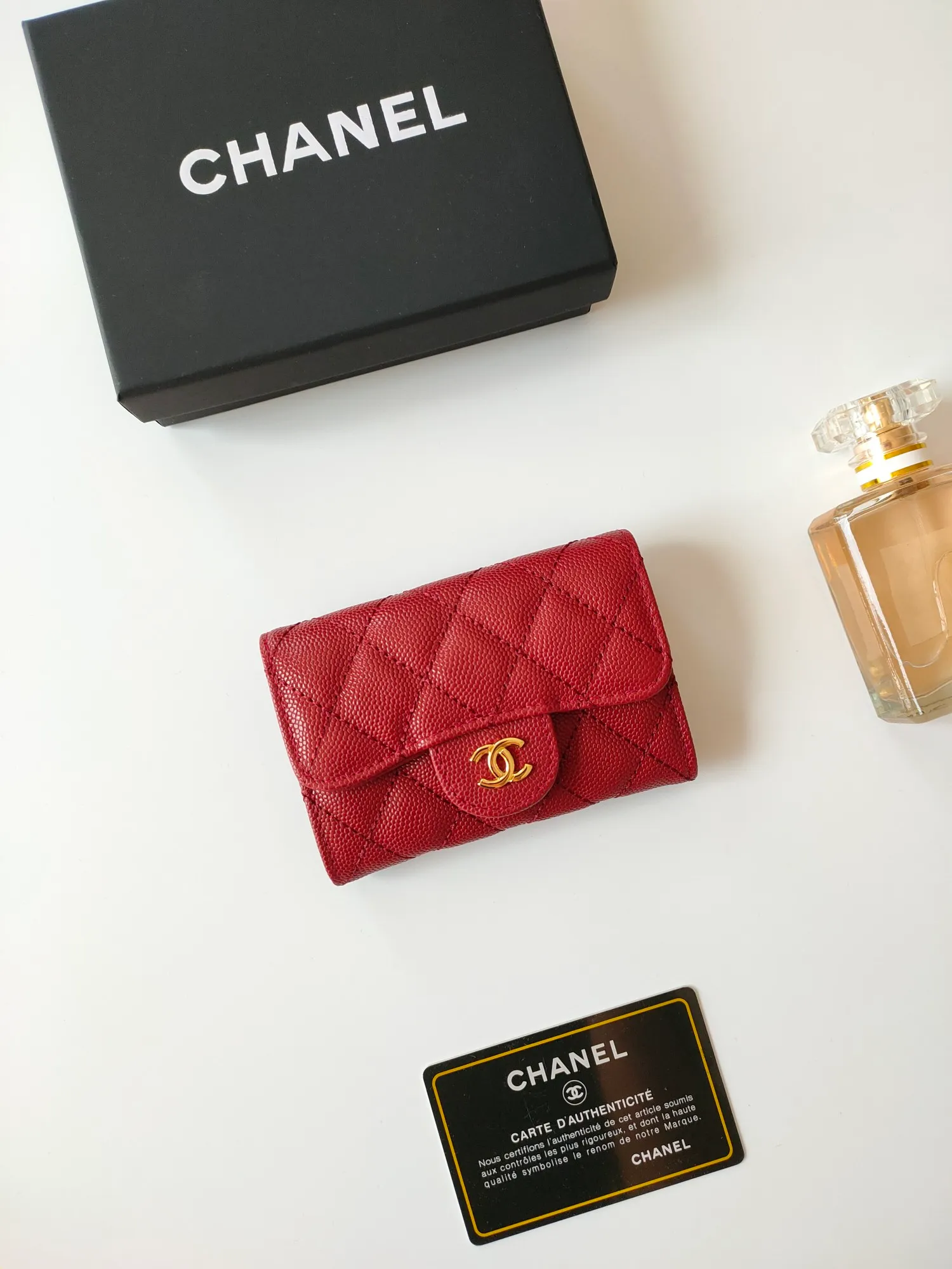 ￥130 CHANEL Chanel classic flap card holder. Imported sheepskin and caviar cowhide, card holder and coin purse integrated, with slip pocket on the back, model number: AP448, size: 7.5 × 11.3 × 2.1 cm