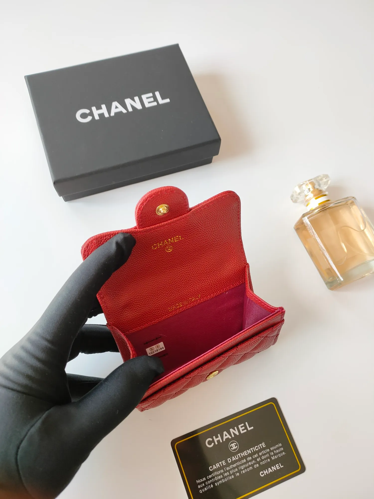 ￥130 CHANEL Chanel classic flap card holder. Imported sheepskin and caviar cowhide, card holder and coin purse integrated, with slip pocket on the back, model number: AP448, size: 7.5 × 11.3 × 2.1 cm