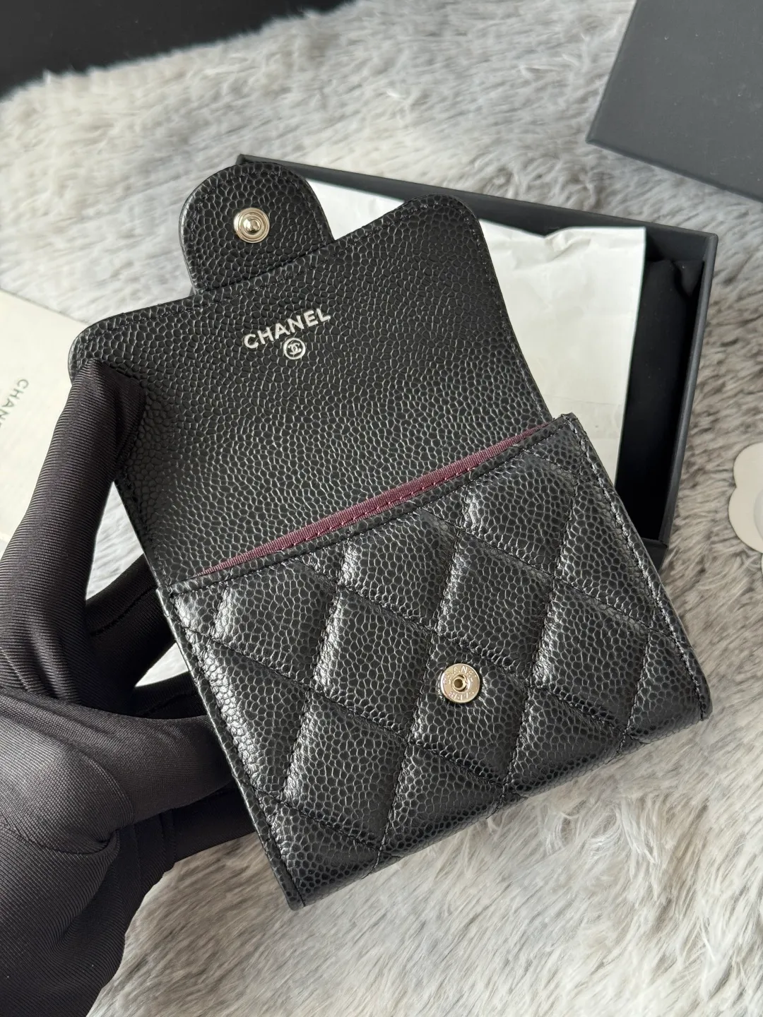💰360💰Upgraded version of CHANEL. Classic cf card holder 💦Model No. A31504 Top-grade leather hardware, rhombus pattern. Original quality! The details are so beautiful and the complete package! Size 8.5*12.5*2.5 color as shown in the picture
