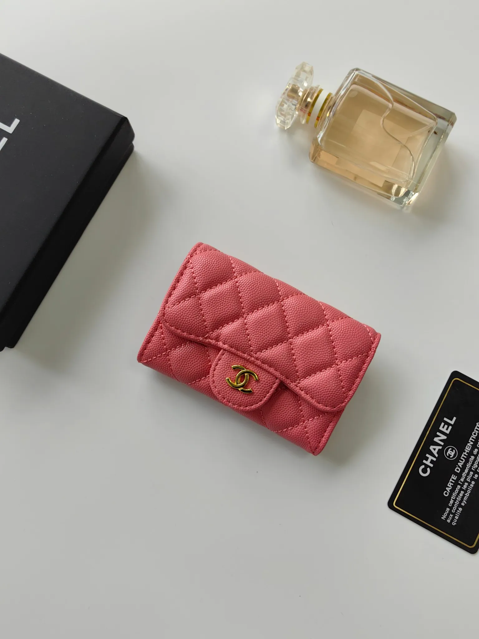 ￥110 CHANEL Chanel classic flap card holder. Imported sheepskin and caviar cowhide, card holder and coin purse integrated, with slip pocket on the back, model number: AP448, size: 7.5 × 11.3 × 2.1 cm