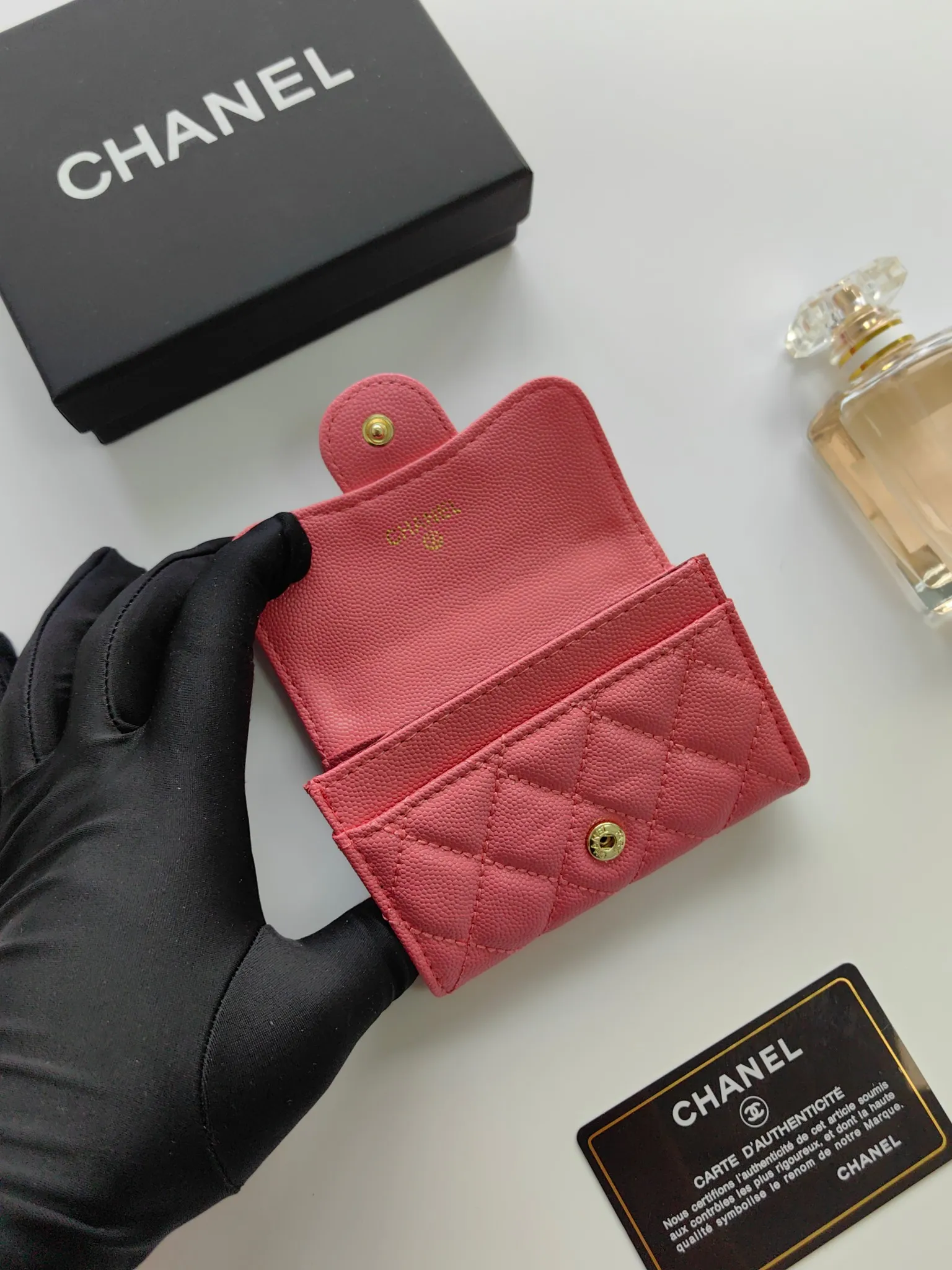￥110 CHANEL Chanel classic flap card holder. Imported sheepskin and caviar cowhide, card holder and coin purse integrated, with slip pocket on the back, model number: AP448, size: 7.5 × 11.3 × 2.1 cm